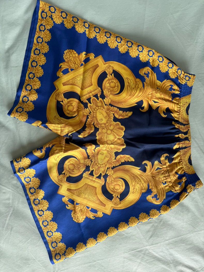 Versace Versace Men's Baroque Print Silk Shorts - dmc Size US 32 / EU 48 - 1 Thumbnail