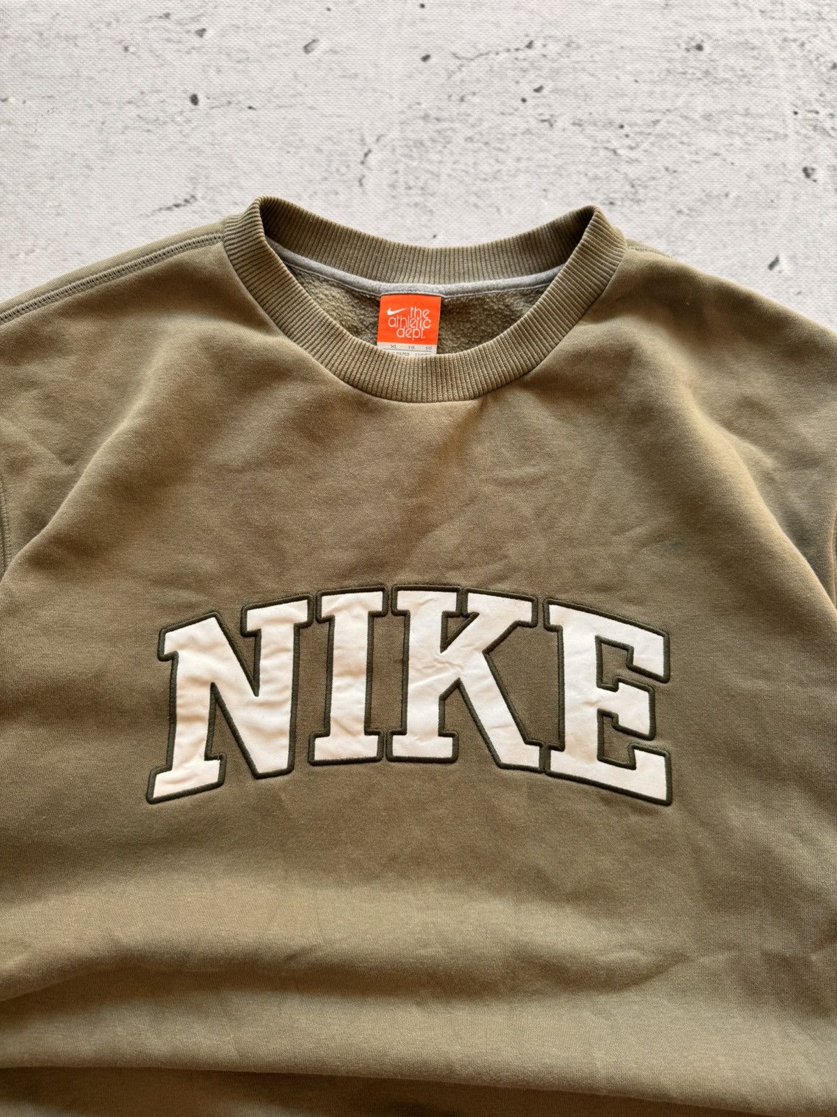Nike × Vintage NIKE VINTAGE CENTER LOGO OVERSIZE BOXY SWEATSHIRT Size US XL / EU 56 / 4 - 5 Thumbnail