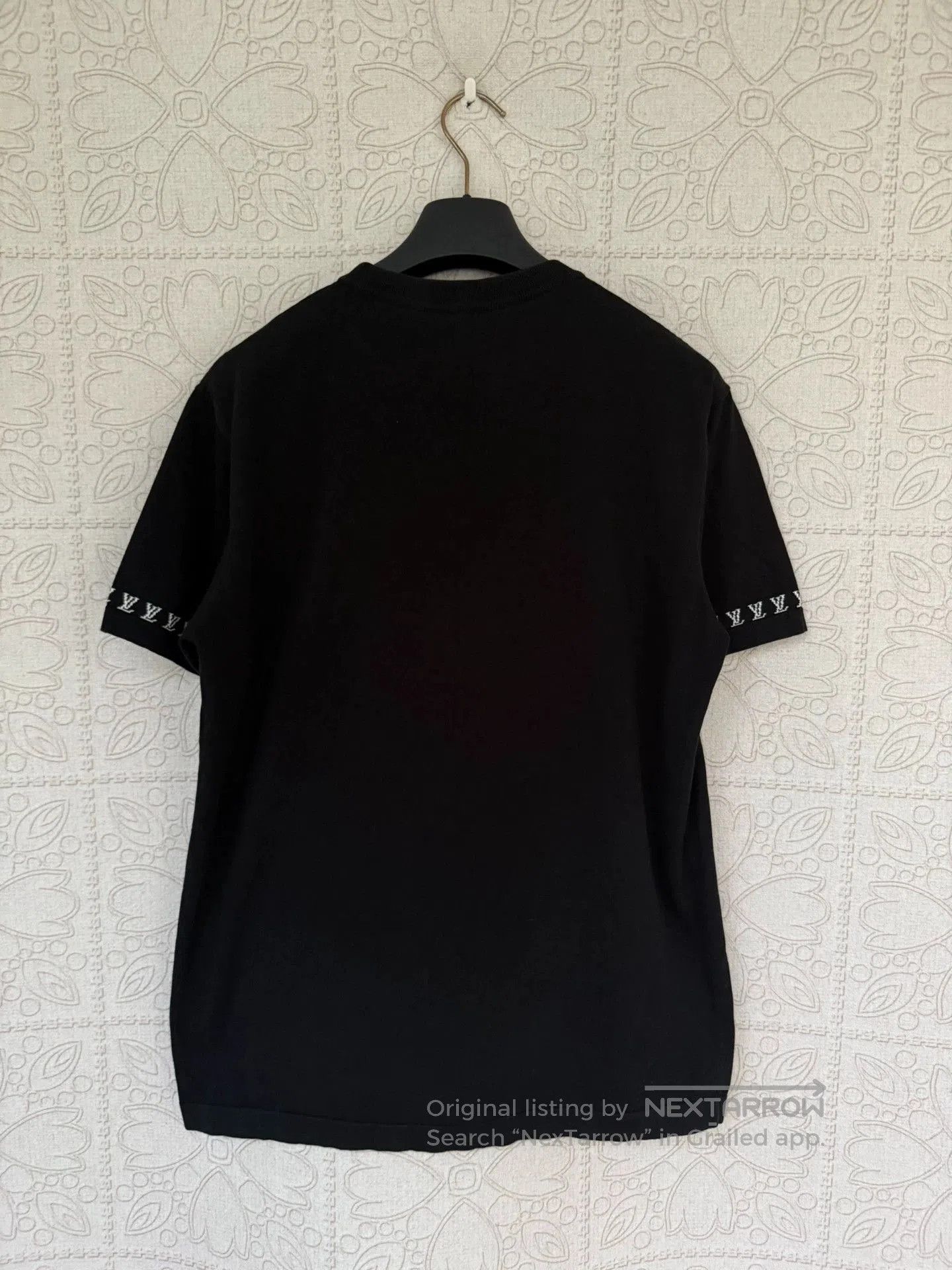 Louis Vuitton black louis vuitton short sleeve knit shirt. Size US M / EU 48-50 / 2 - 2 Thumbnail