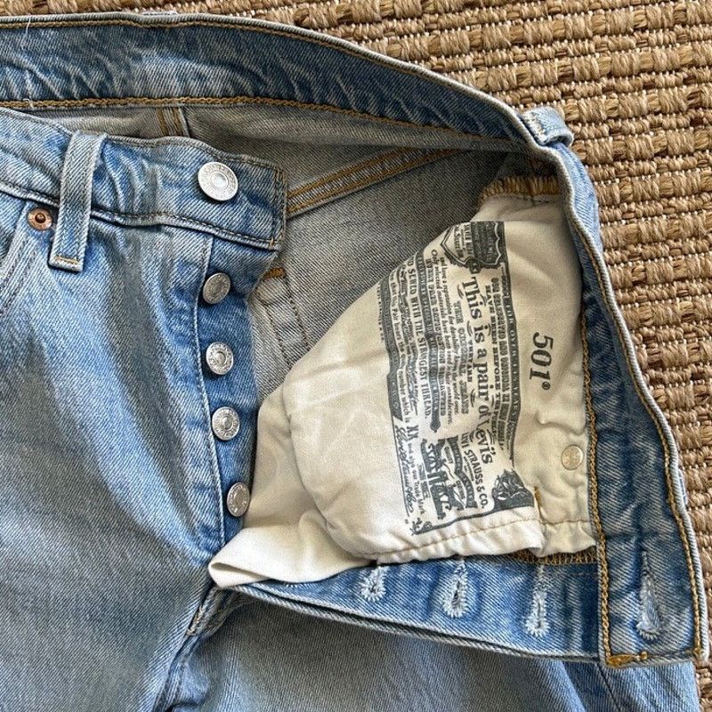Levi's Custom Reworked Levi's 501 Split-Hem Paint Splatter Jeans Size 25" / US 0 / IT 36 - 13 Thumbnail