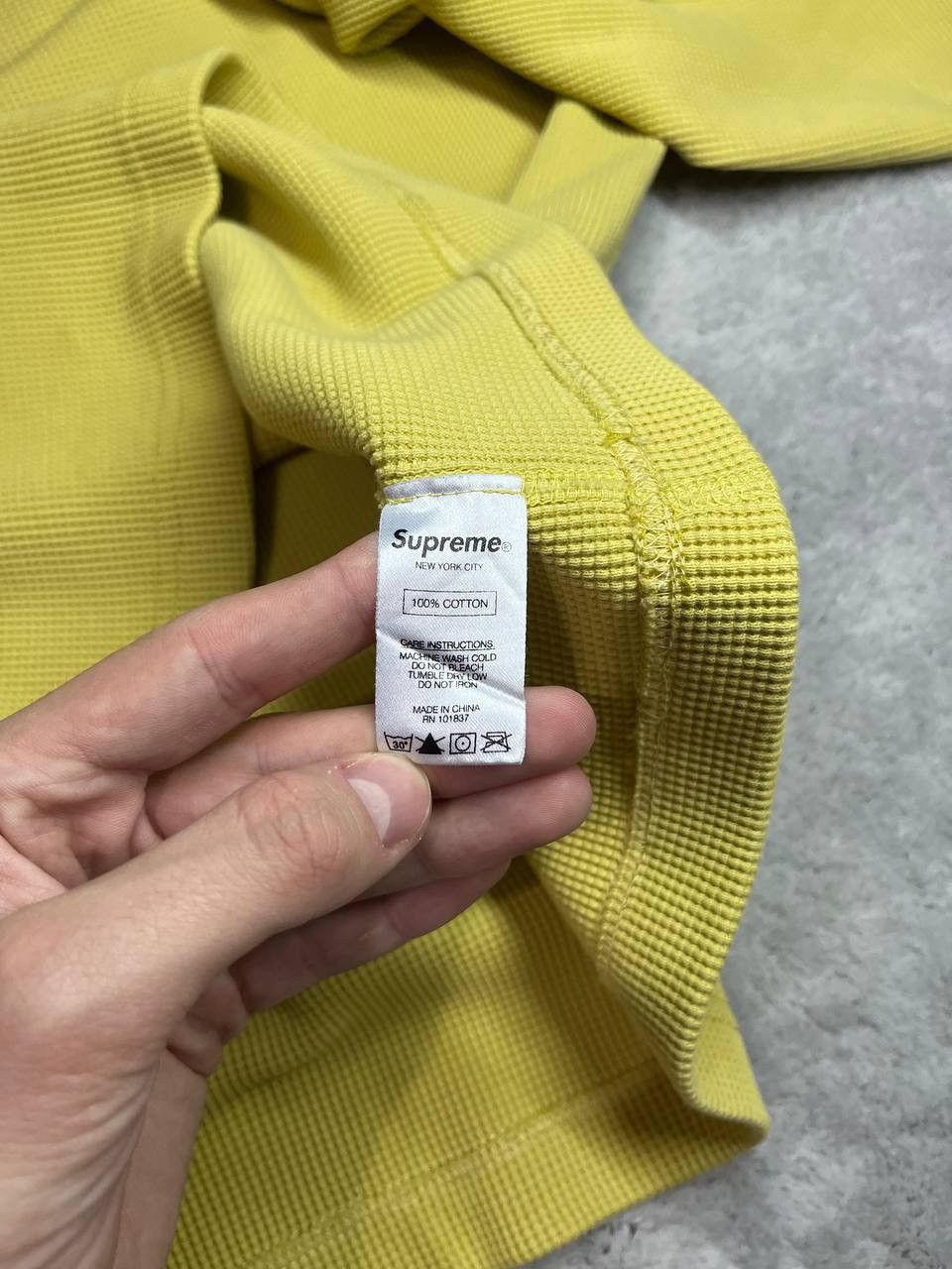 Supreme Supreme Fluffy Long Sleeve Size US L / EU 52-54 / 3 - 4 Thumbnail