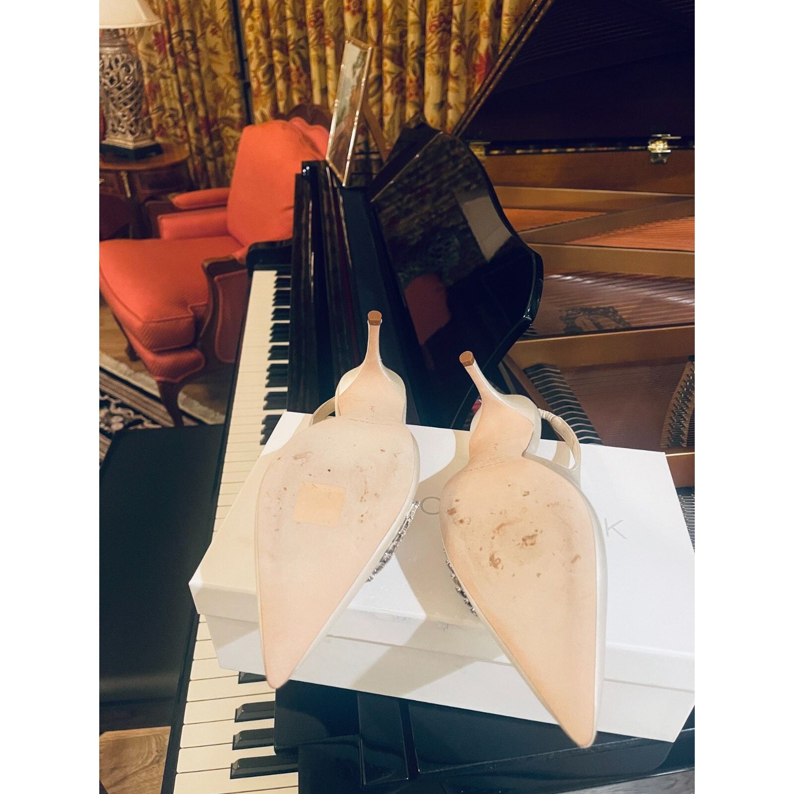 Manolo Blahnik Manolo Blahnik Terala 70mm, Size 39 European size Size US 9 / IT 39 - 8 Thumbnail