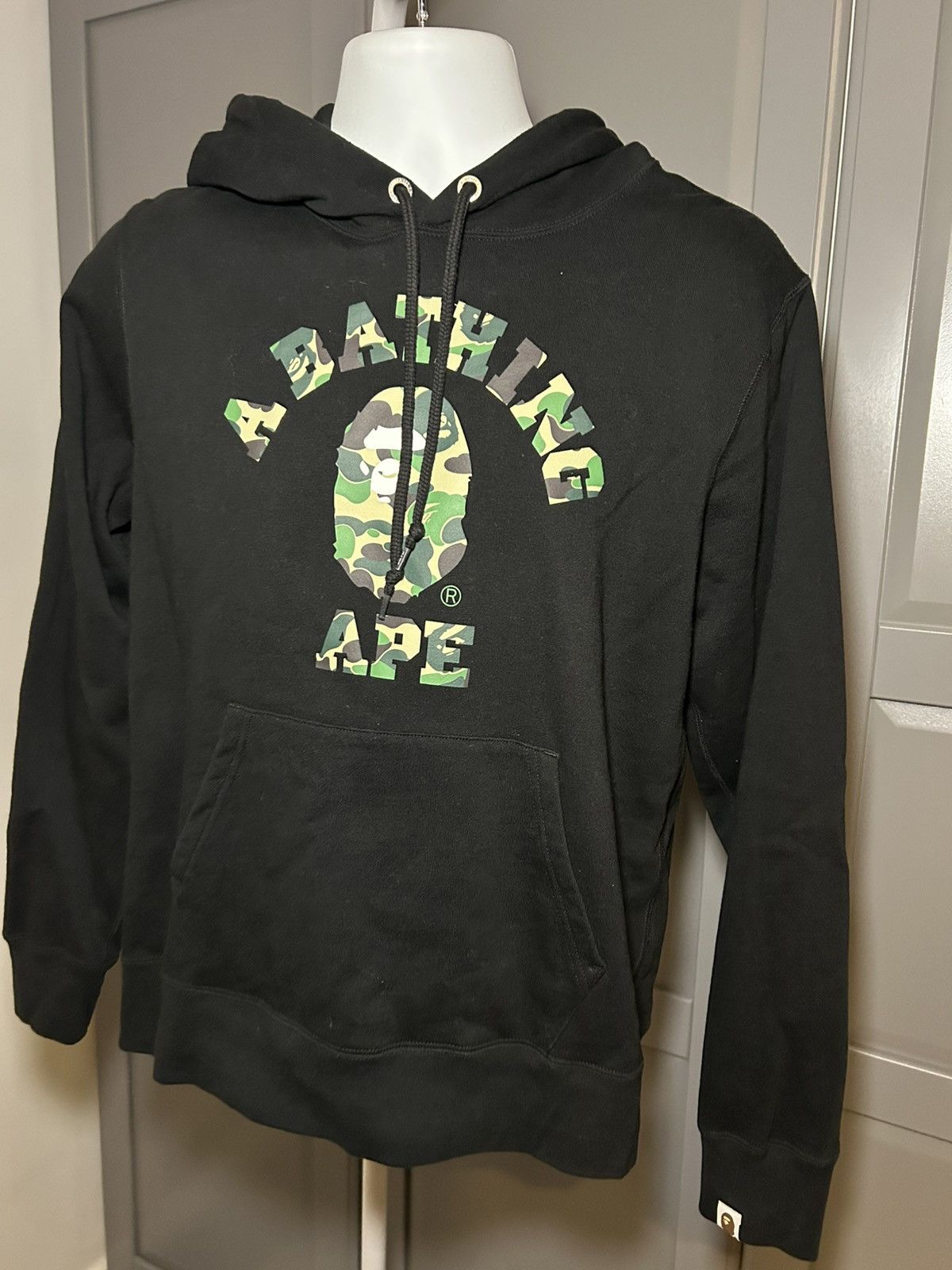Bape BAPE A Bathing Ape Camo Logo Hoodie Black – Size L Authentic Size US L / EU 52-54 / 3 - 1 Thumbnail
