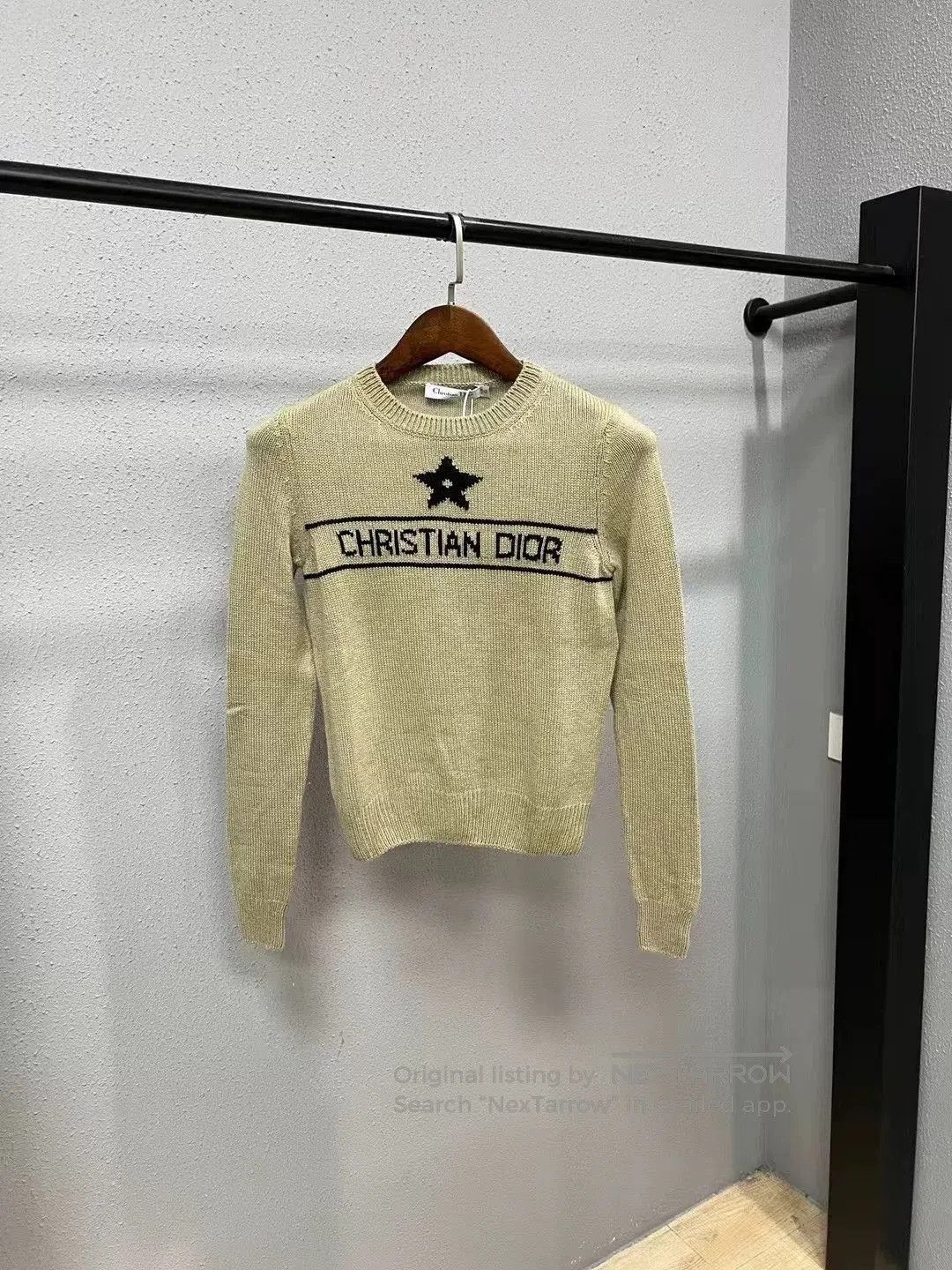Dior Dior Beige Five-Star Knit Sweater. Size XXS / US 00 / IT 34 - 1 Thumbnail