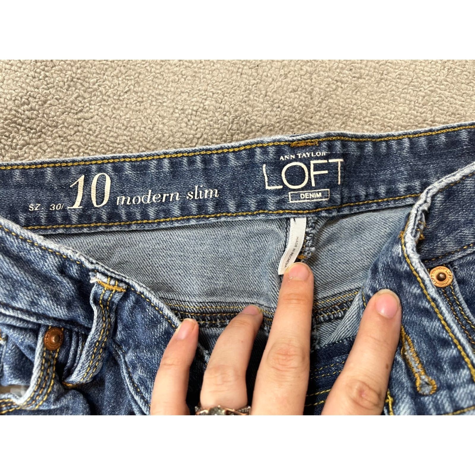 Loft LOFT Jeans Womens Size 30 Slim Denim Blue Belt Loops Regular 30 Skinny Modern Slim Fit Family: Women Jeans Blue Denim Skinny 30 Slimming Size 30" / US 8 / IT 44 - 5 Thumbnail