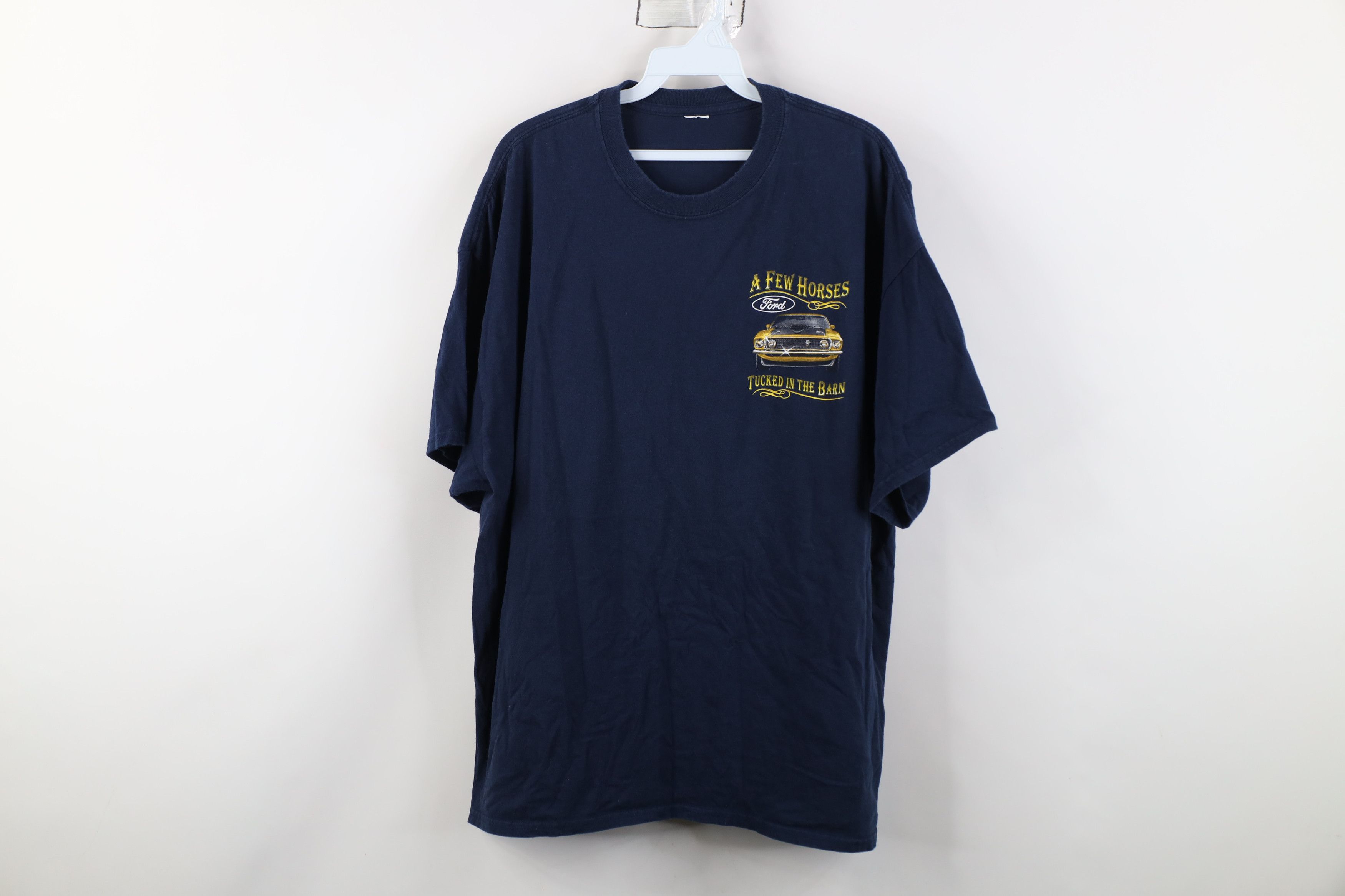 Vintage Vintage Y2K Ford Mustang Horses Tucked In the Barn T-Shirt Size US XXL / EU 58 / 5 - 1 Thumbnail