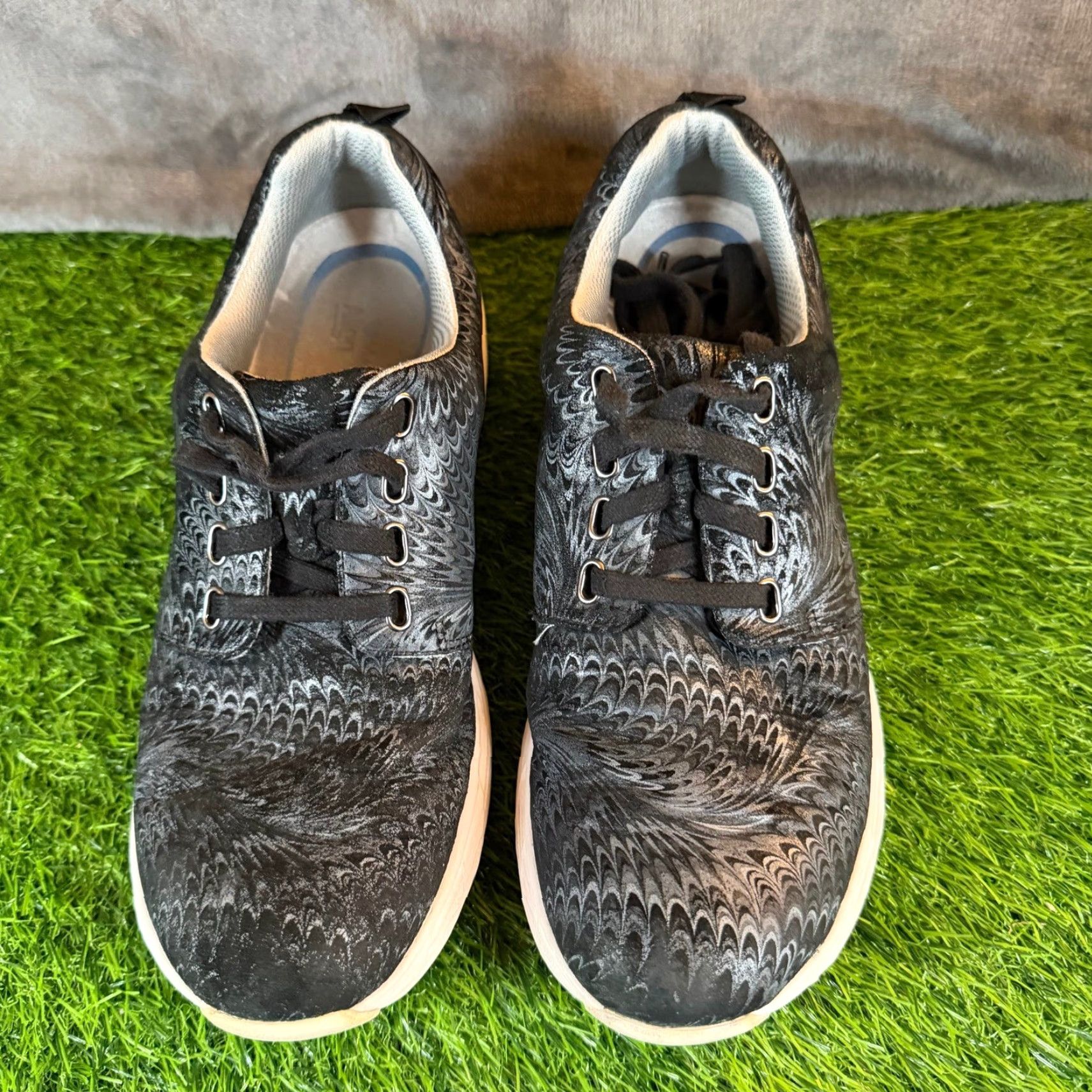 Vintage Nurse Mates Velocity Black Swirl Leather Walking Sneakers Womens 10M VCJK16 Size US 10 / IT 40 - 4 Thumbnail