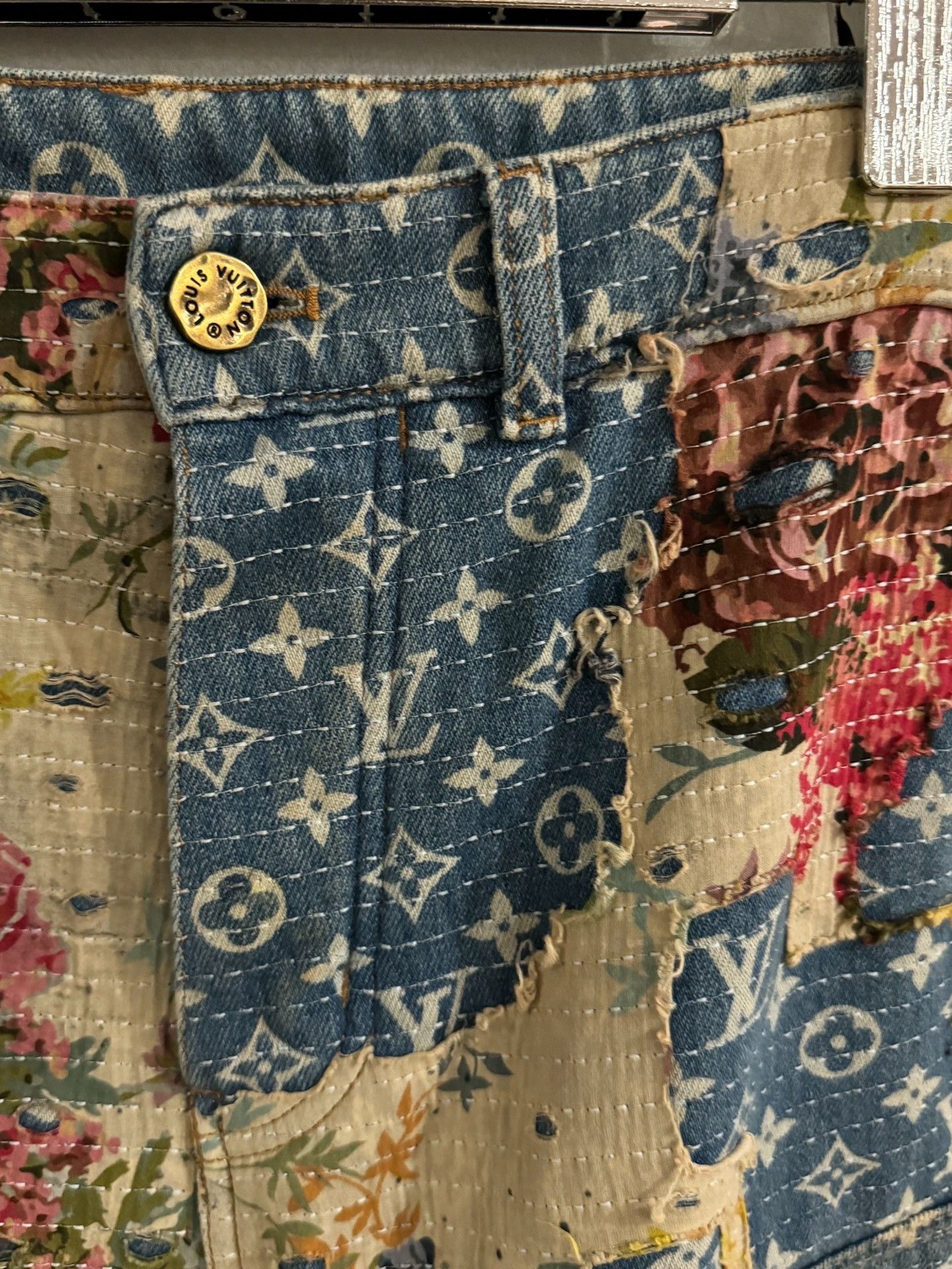 Louis Vuitton Louis Vuitton Floral BORO Jeans 2501-Nextarrow Size US 31 - 3 Thumbnail
