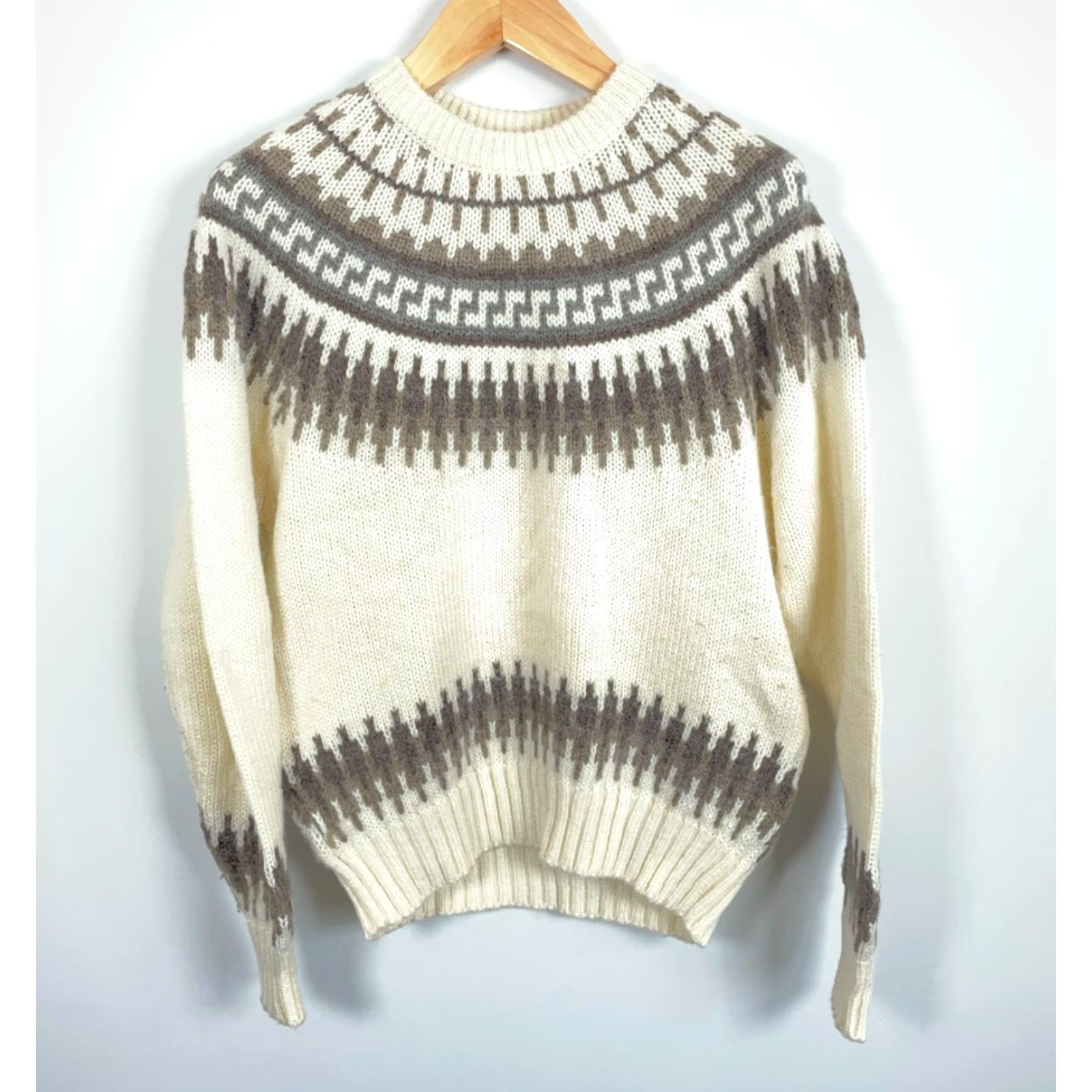 Vintage VINTAGE 90s Peter England Fair Isle Sweater Adult Large Ivory Ski Knit Raglan Sleeves Size US L / EU 52-54 / 3 - 2 Thumbnail