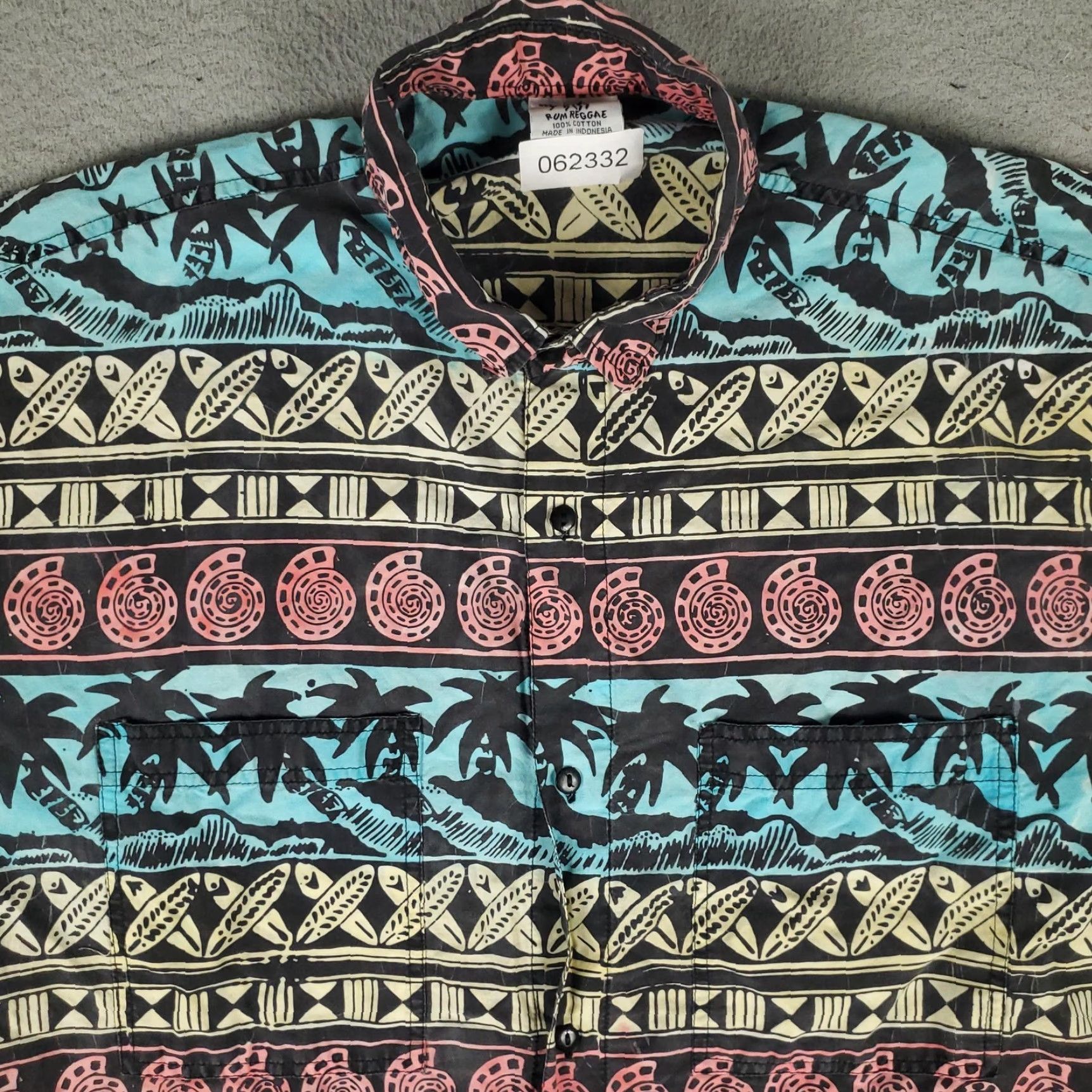 Vintage VINTAGE Rum Reggae Hawaiian Shirt Mens XL Short Sleeve Button-Up Tropical Beach 00s Size US XL / EU 56 / 4 - 2 Thumbnail