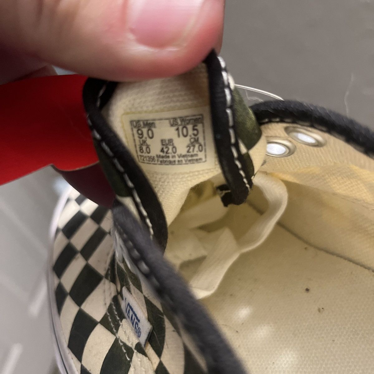 Vans Golden Coast Checkered Vans Size 9 Size US 9 / EU 42 - 2 Thumbnail
