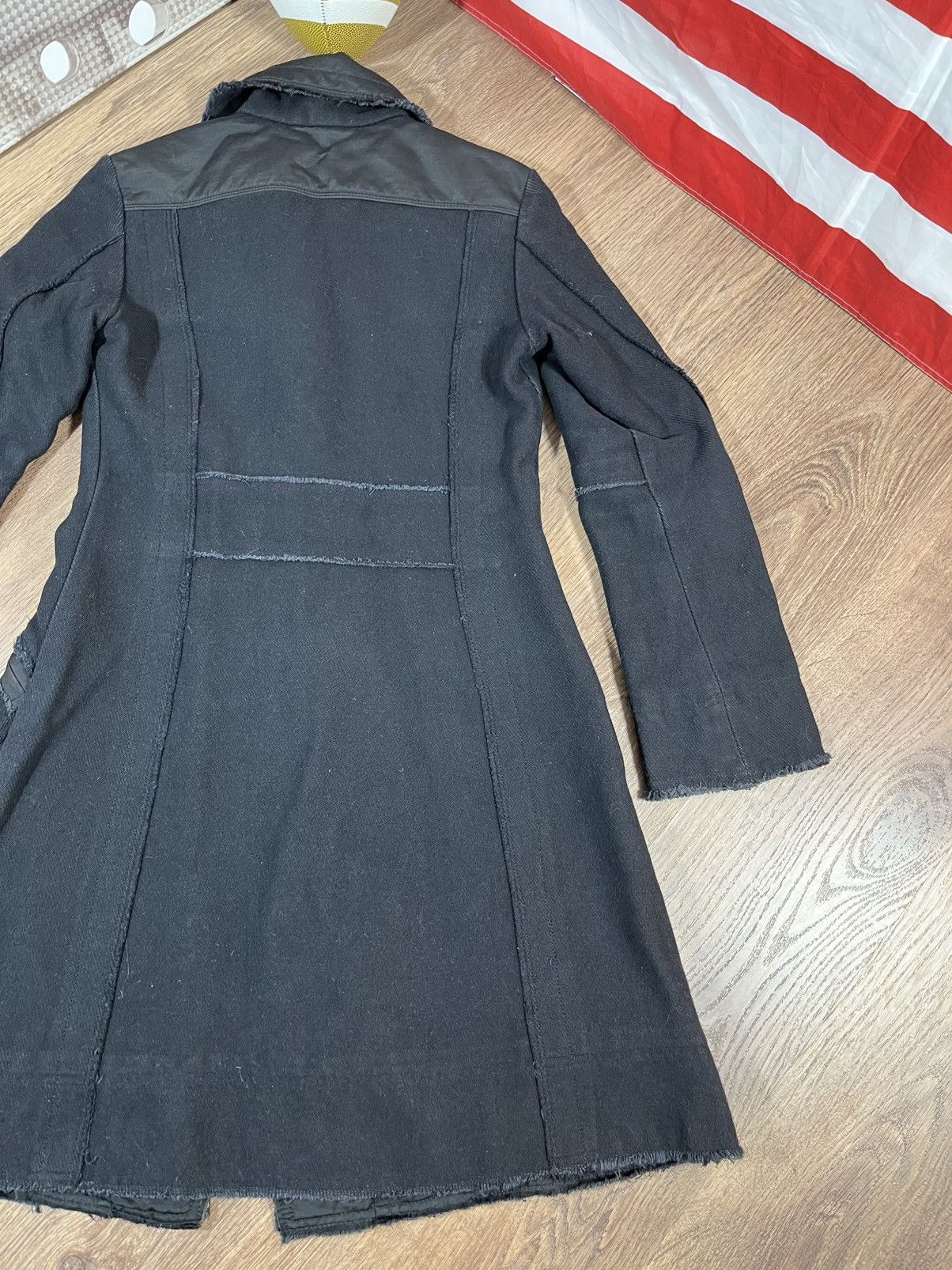 Diesel Vintage Diesel Long Coat Size M / US 6-8 / IT 42-44 - 15 Thumbnail