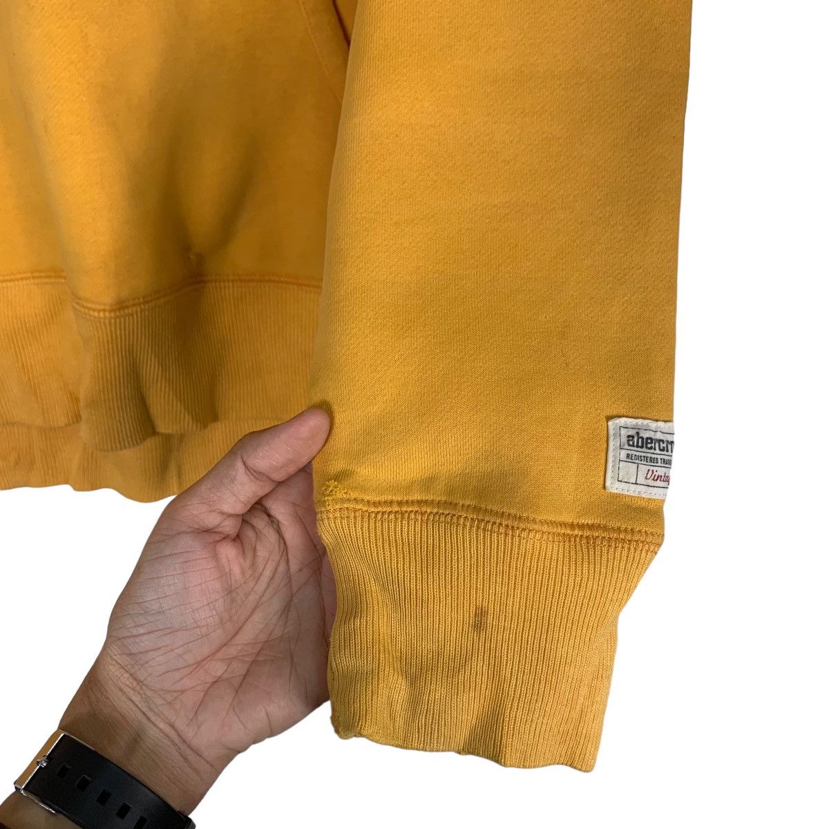 Abercrombie & Fitch Abercrombie Big Logo Yellow Pullover Hoodies #0724-C33 Size US L / EU 52-54 / 3 - 11 Thumbnail