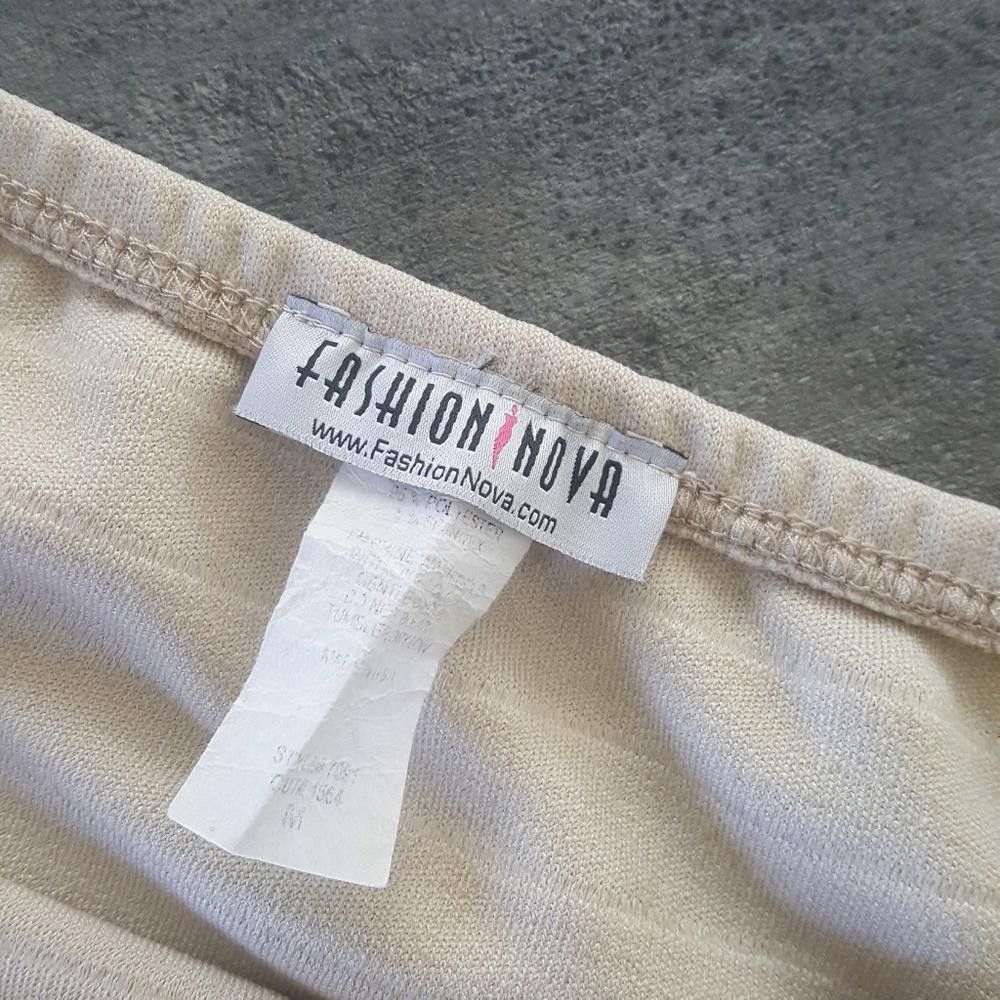 Fashion Nova Nude Lined Fashion Nova High Waisted Mini Size 32" / US 10 / IT 46 - 3 Thumbnail