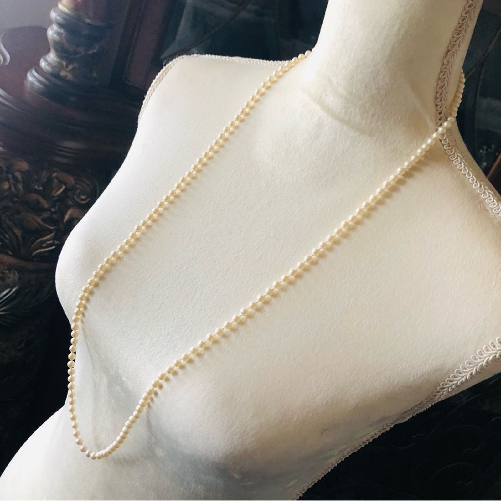 Vintage Vintage hand knotted cream glass pearl necklace Size ONE SIZE - 4 Thumbnail