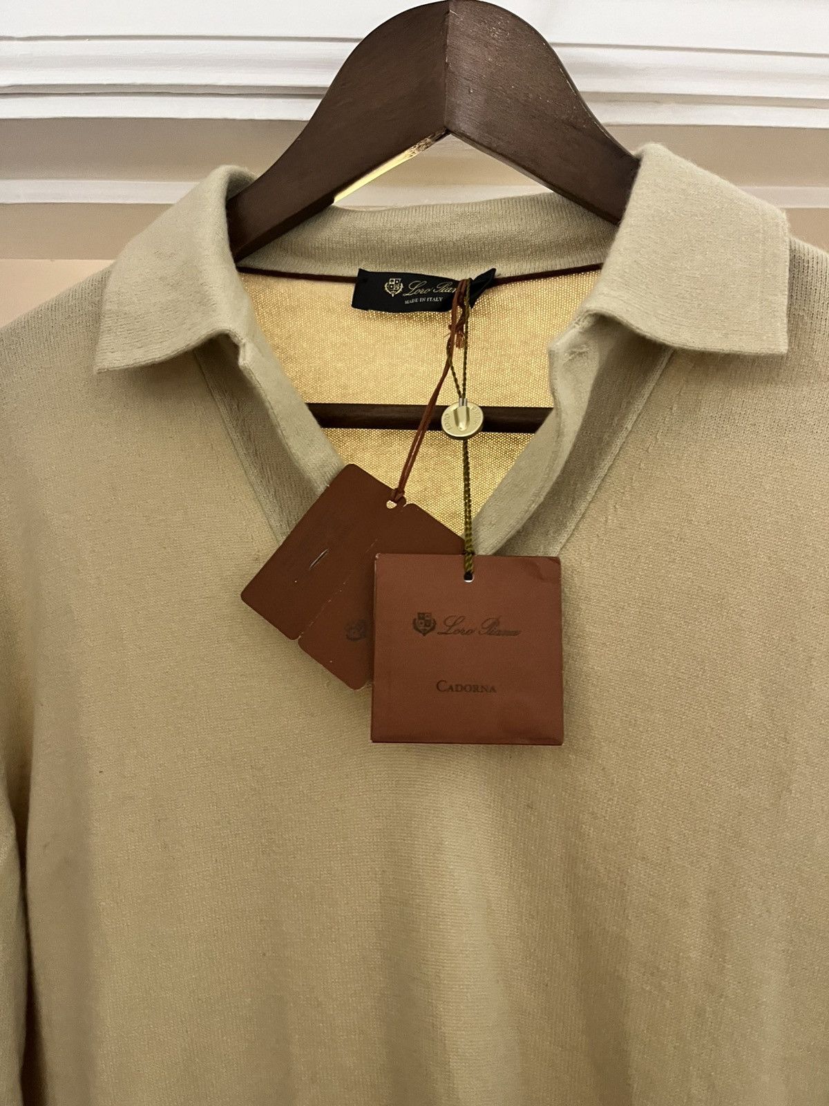 Loro Piana Loro Piana open beige cashmere long sleeve polo size 50/m Size US M / EU 48-50 / 2 - 6 Thumbnail
