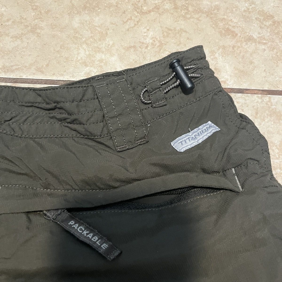 Columbia Columbia Titanium Packable Cargo Shorts Size 30" / US 8 / IT 44 - 3 Thumbnail