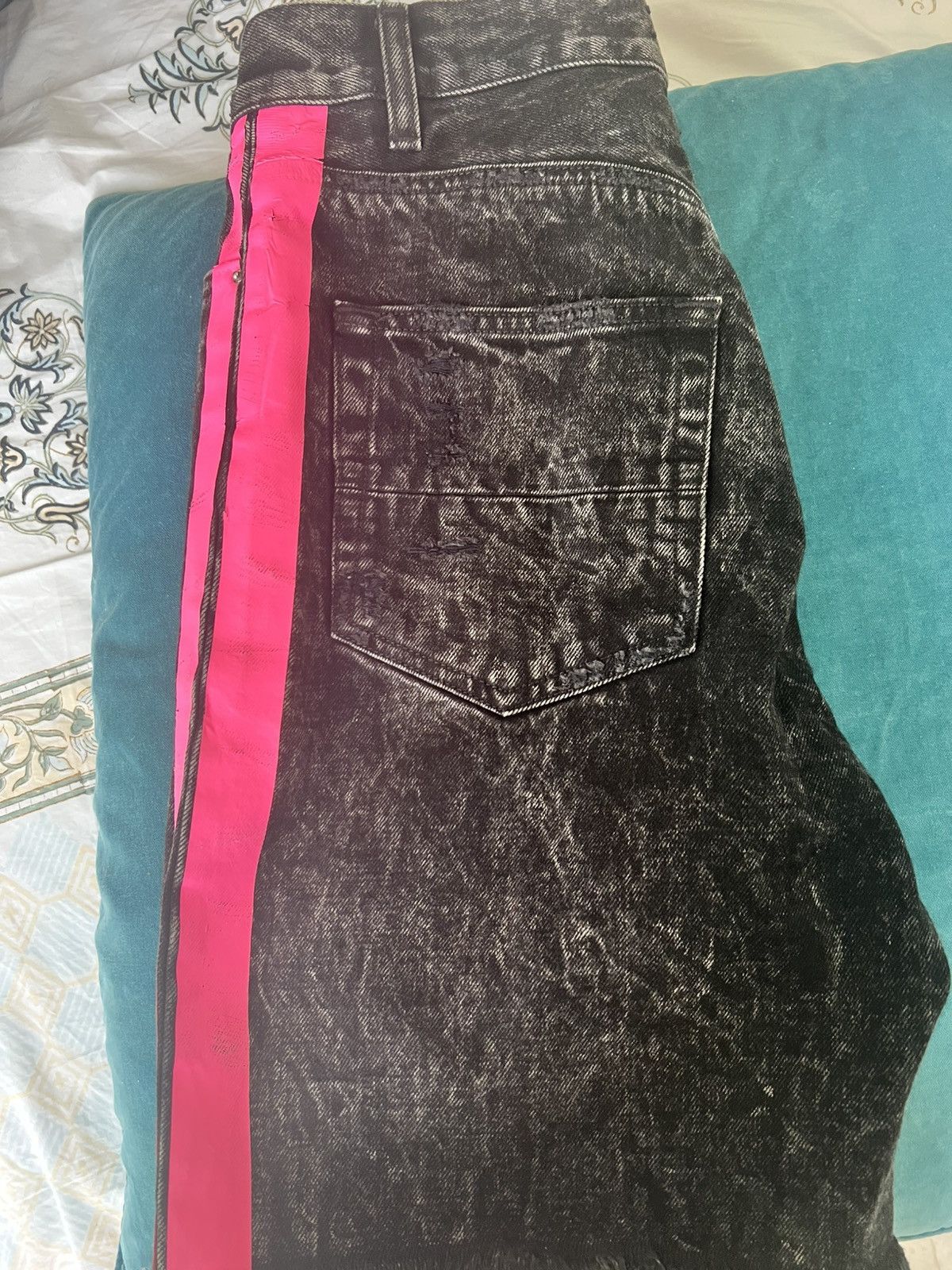 Amiri Amiri Black Distressed Contrast Stripe Printed Denim Shorts Size US 30 / EU 46 - 9 Thumbnail