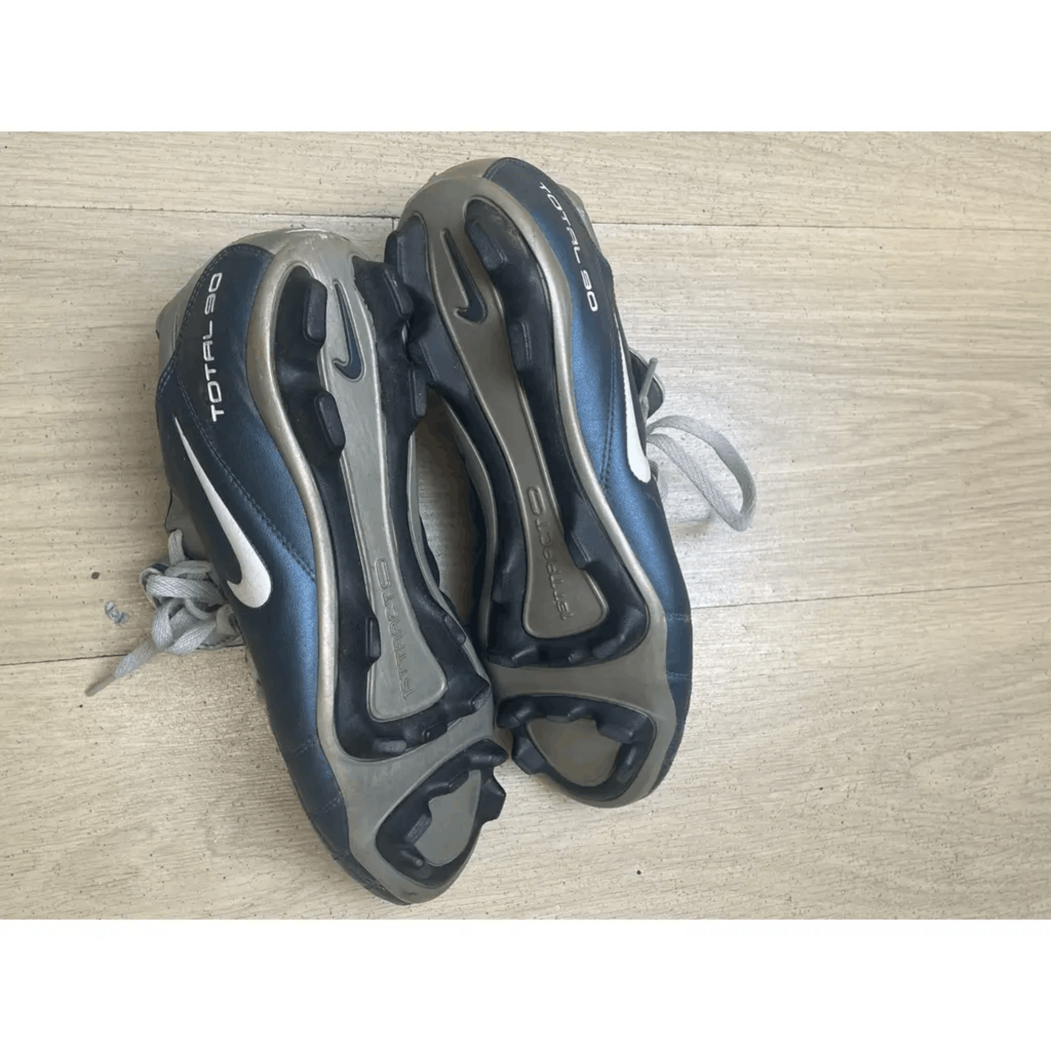 Nike Nike Total 90 FG Leather Football Boots – Vintage Size US 10.5 / EU 43-44 - 3 Thumbnail