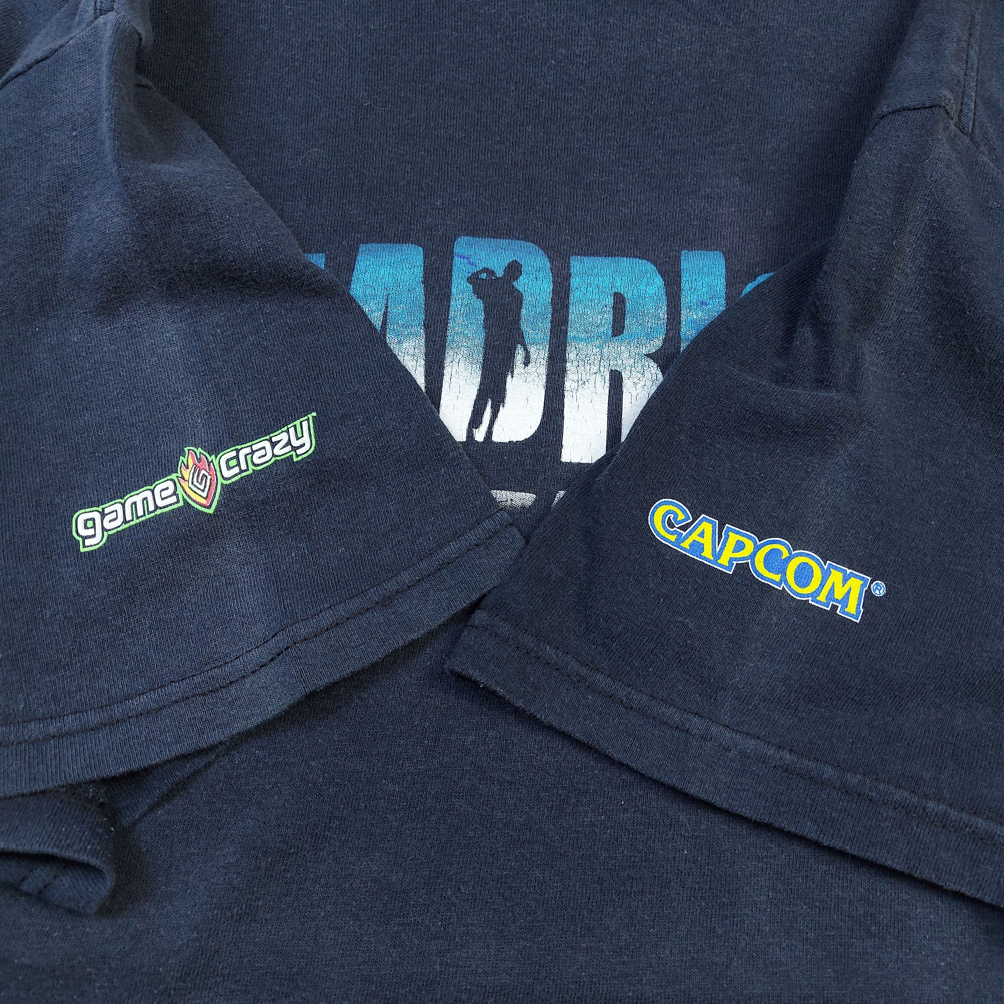Playstation Vintage 2006 Dead Rising Capcom Game Crazy Classic LOGO TEE Size US XL / EU 56 / 4 - 6 Thumbnail