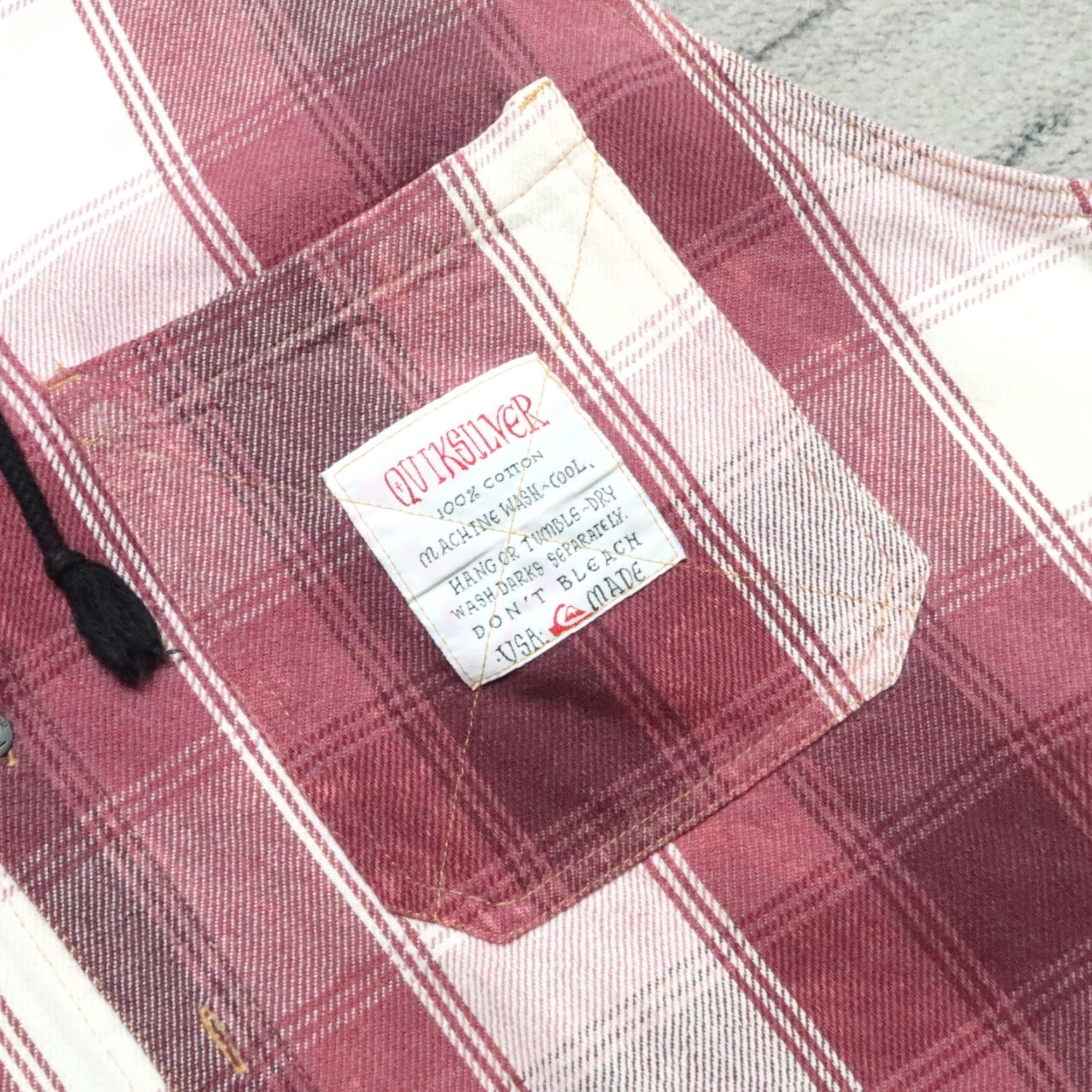 Quiksilver VINTAGE Quicksilver Plaid Hoodie Vest Shirt Mens L Burgundy 90s Made in USA Size US L / EU 52-54 / 3 - 4 Thumbnail