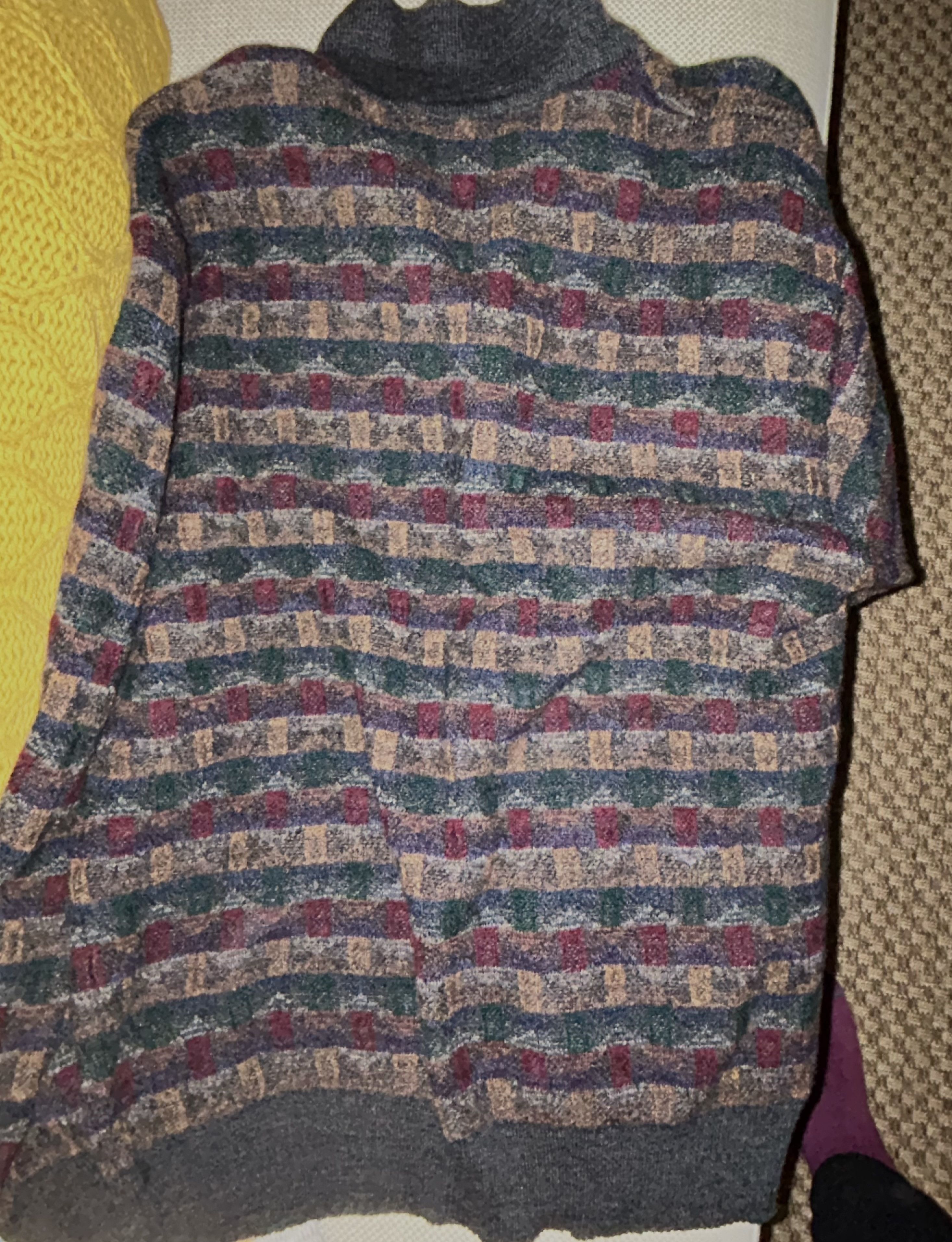 Tricots St. Raphael VTG 100% Pure Merino Wool Collared Henley style Sweater Size US M / EU 48-50 / 2 - 3 Thumbnail