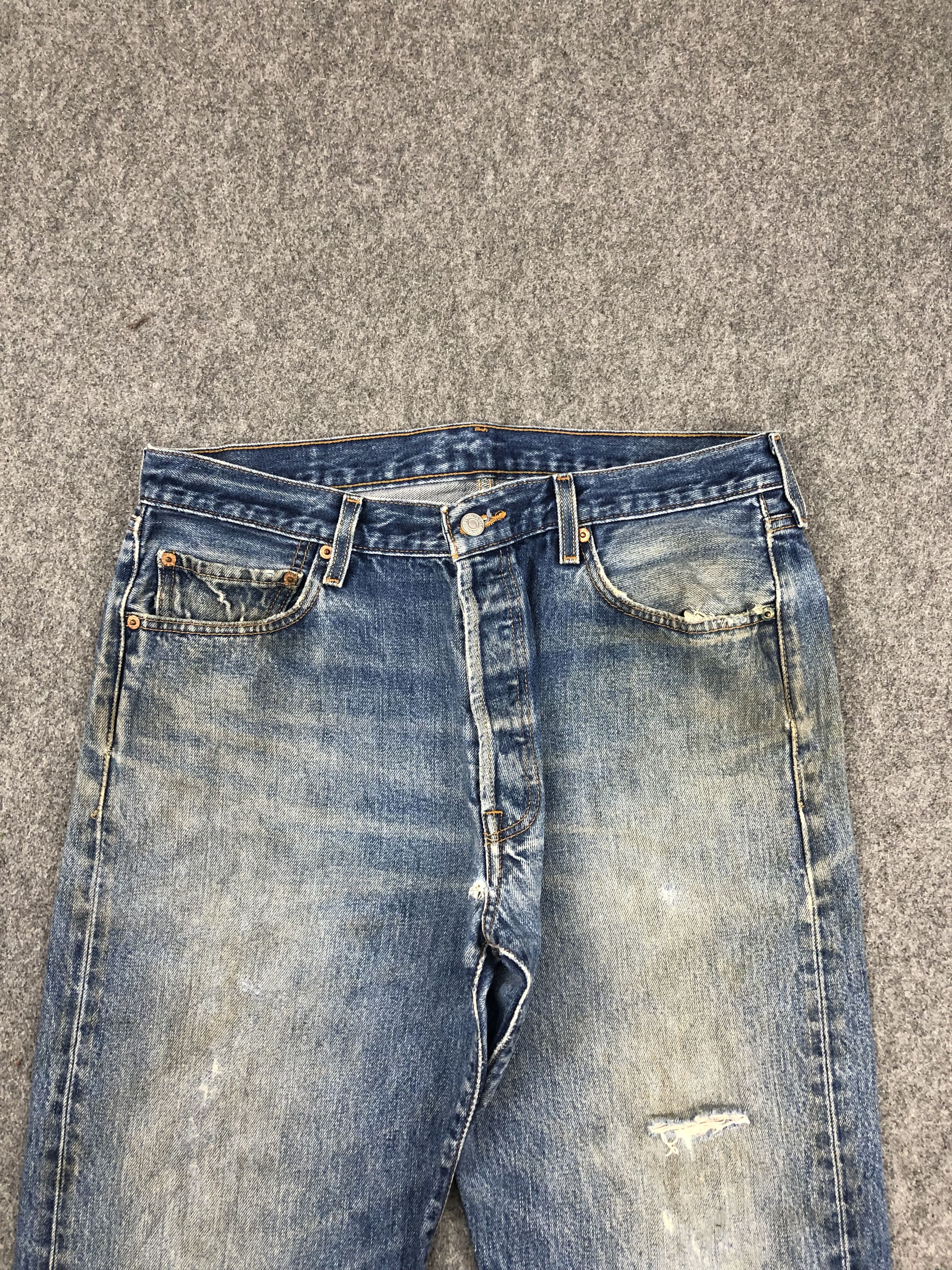 Levi's Vintage Levis 501 Faded Blue Jeans DPP0260 Size US 34 / EU 50 - 2 Thumbnail