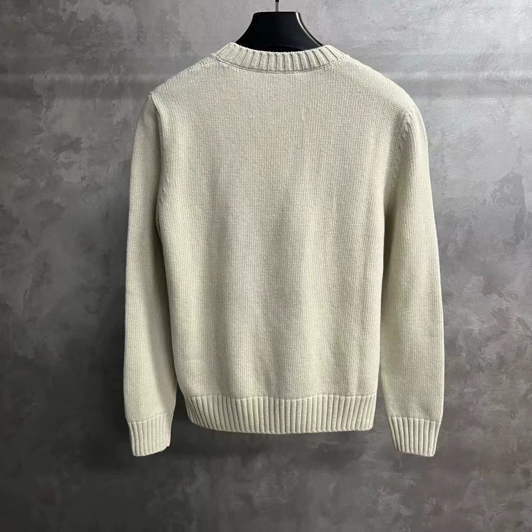 Prada prada white logo long sleeve sweater Size US M / EU 48-50 / 2 - 2 Thumbnail