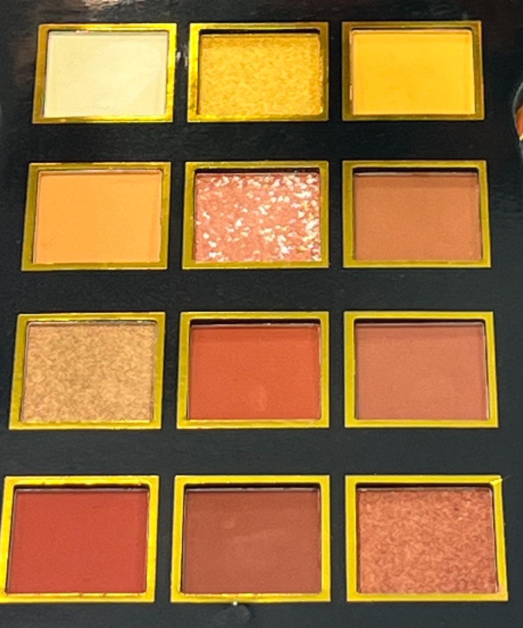 Other Cheetos Flamin Hot - Crunchy - Eyeshadow Palette - 12 Colors Size ONE SIZE - 2 Thumbnail
