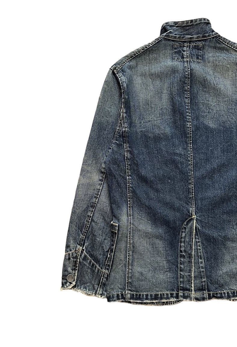 Levi's Vintage Clothing Levis Thrashed Sun Faded Denim Jacket Size US S / EU 44-46 / 1 - 9 Thumbnail