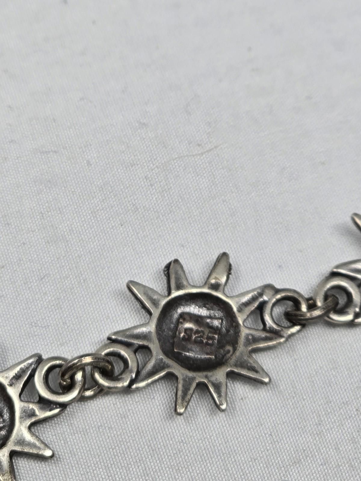 The Unbranded Brand Vintage 925 Sterling Silver Smiling Sun Chain Bracelet 7" Size ONE SIZE - 2 Thumbnail