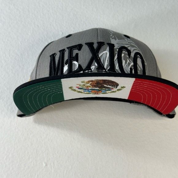 Designer NEW QUE VIVA MEXICO HEATHER GRAY/BLACK FLAT BILL SNAPBACK Size ONE SIZE - 3 Thumbnail