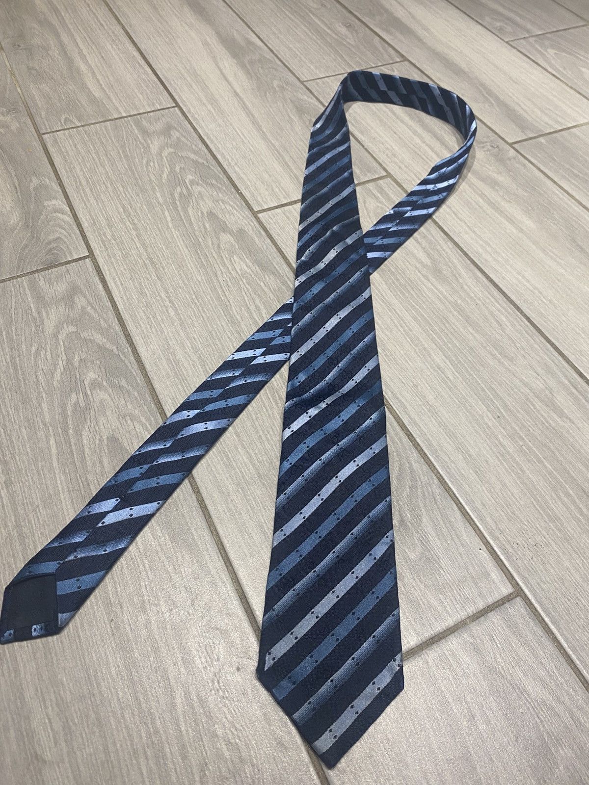 New collection tie from Gucci monogram blue