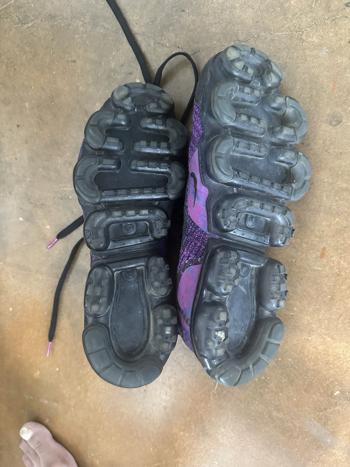 Nike 2018 air VaporMax flyknit 2 Size US 9.5 / EU 42-43 - 7 Thumbnail