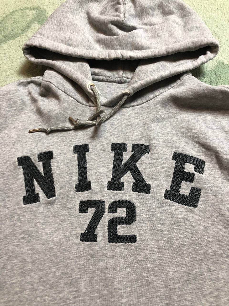 Nike Vintage Nike Big Y2K Logo Streetwear Hoodie Size L Size US L / EU 52-54 / 3 - 11 Thumbnail