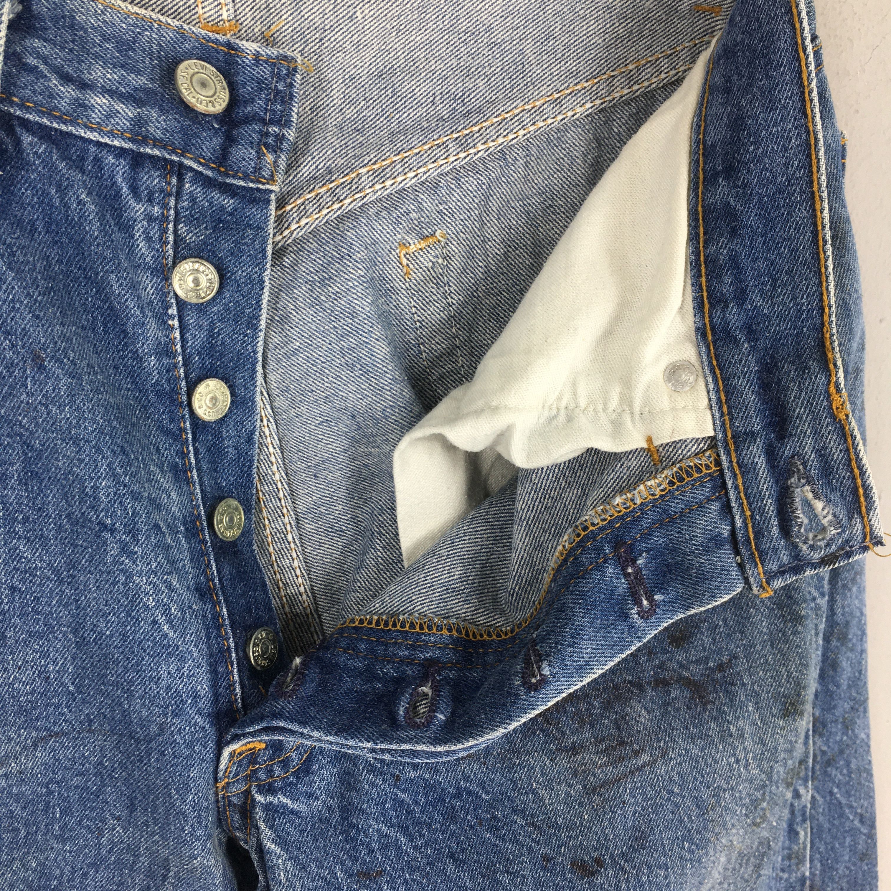 Levi's Size 28x32.5 Vintage 90s Levi's 501 Faded Dirty Jeans S686 Size US 28 / EU 44 - 6 Thumbnail