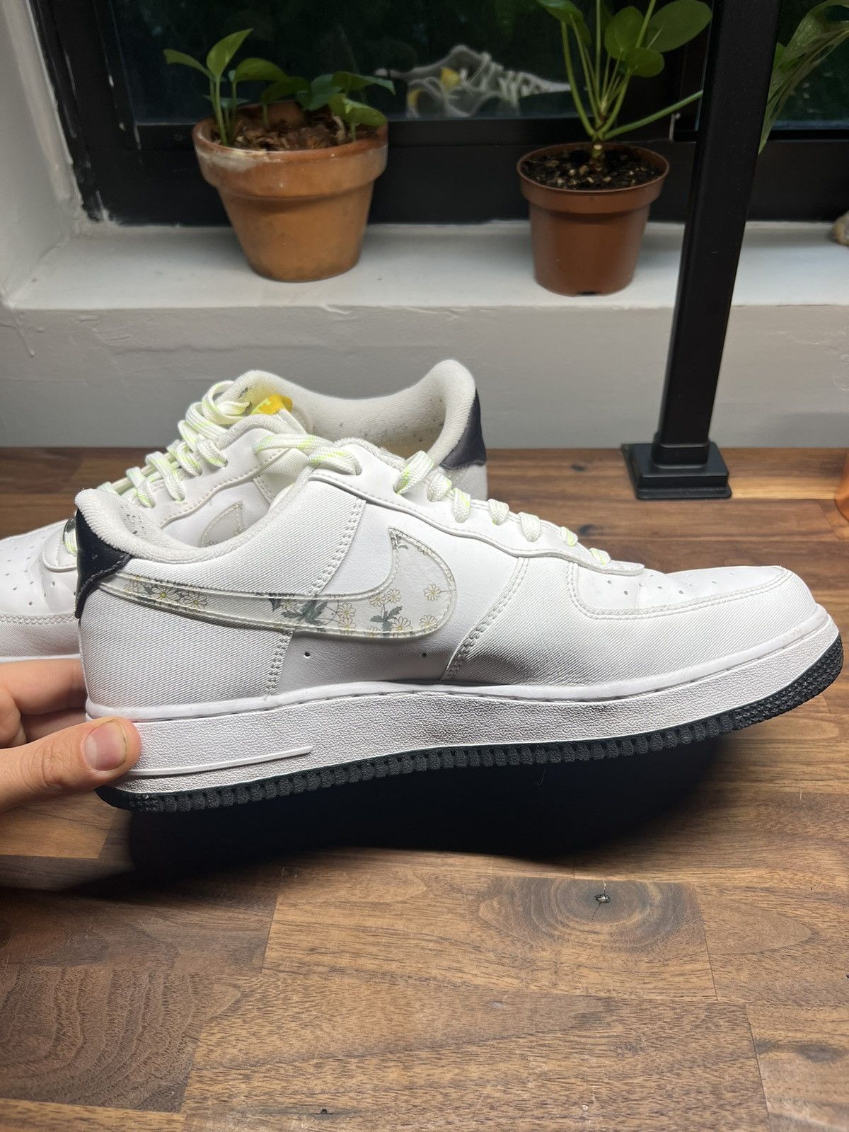 Nike Air Force 1 '07 LV8 'Daisy Pack’ Size US 10.5 / EU 43-44 - 4 Thumbnail