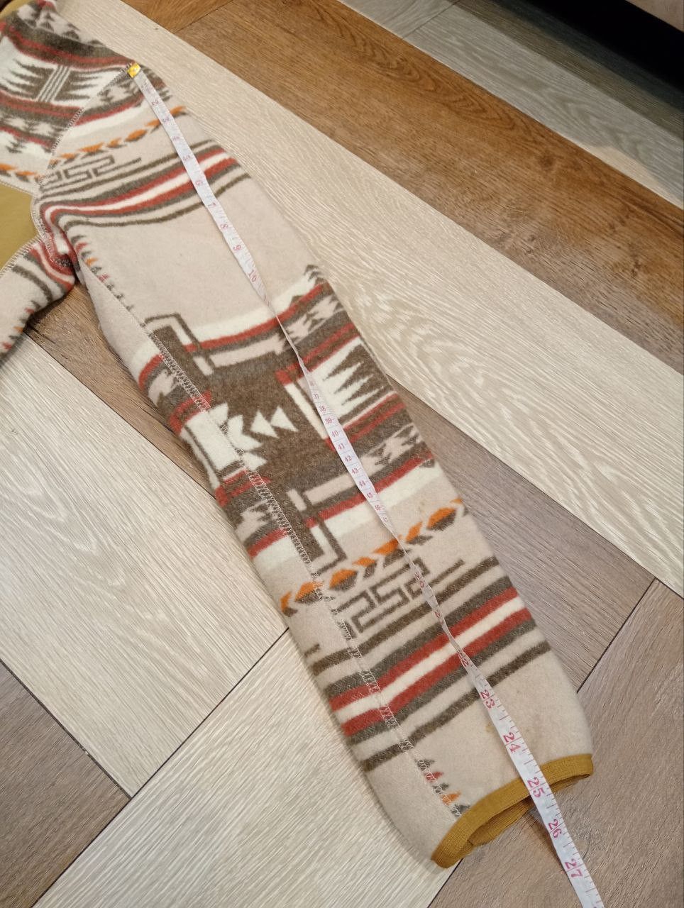 Journal Standard JOURNAL STANDARD JAPAN NAVAJO FLEECE JACKET - SIZE L Size US L / EU 52-54 / 3 - 12 Thumbnail