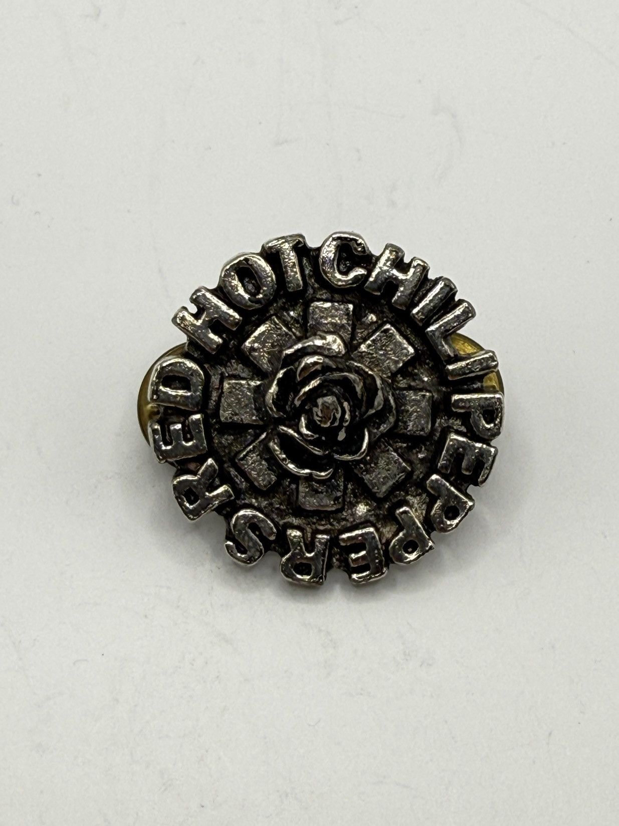 Seditionaries Alchemy 90s “Red Hot Chili Peppers” pin badge Size ONE SIZE - 1 Thumbnail