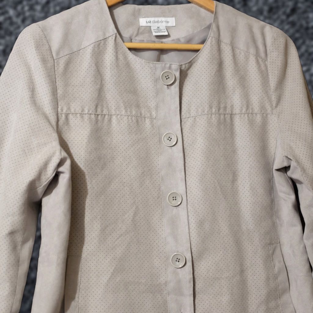 Liz Claiborne VINTAGE Liz Claiborne Faux Sueded Jacket Grey Lined Crew Neck Womens M Size M / US 6-8 / IT 42-44 - 1 Thumbnail