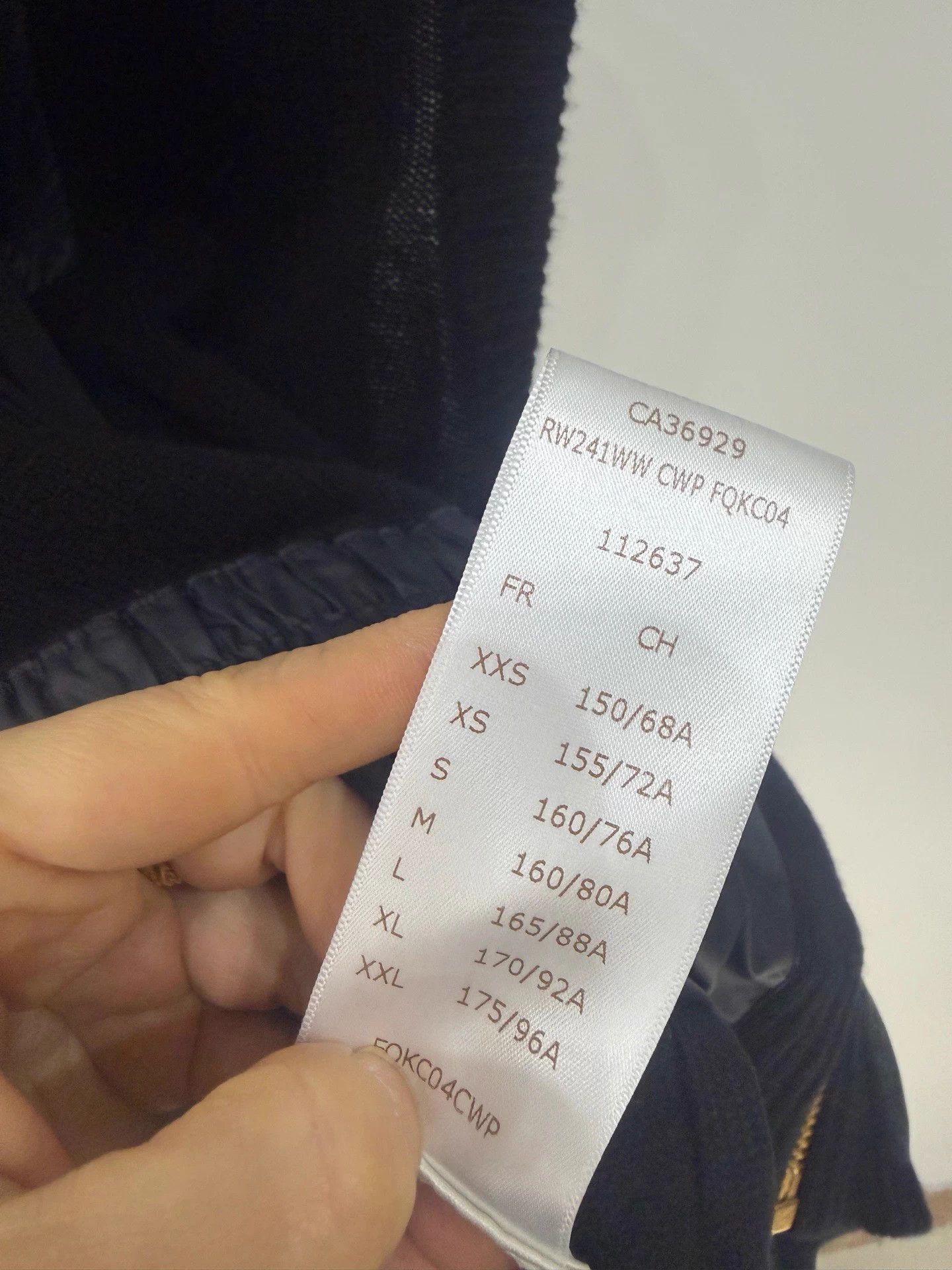 Louis Vuitton LV Ski Ruffle Knit Hooded Vest Size S / US 4 / IT 40 - 6 Thumbnail