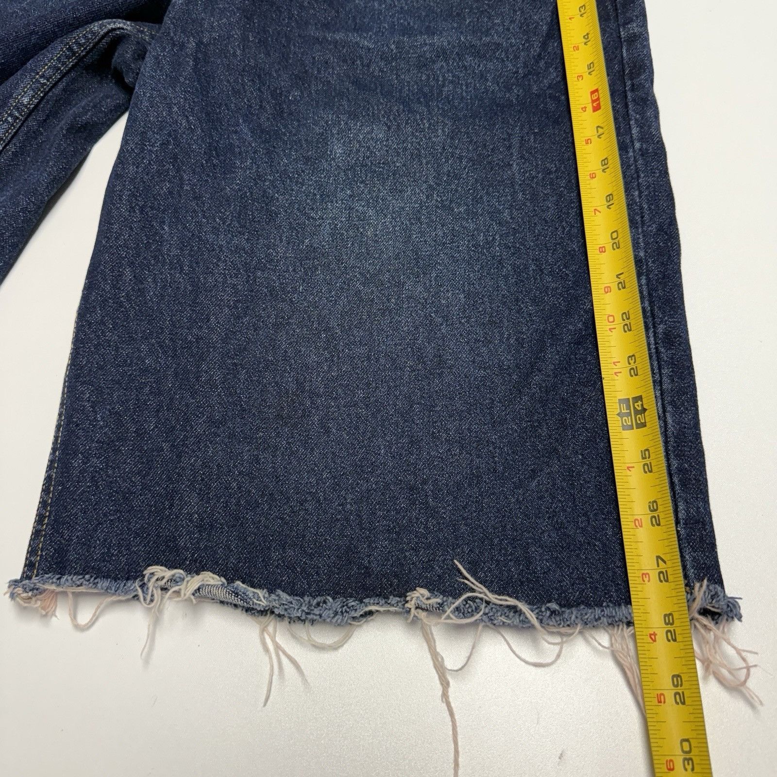 Anchor Blue Vintage Anchor Blue Huge Baggy Jean Shorts Mens 36 (32x15) Size US 36 / EU 52 - 13 Thumbnail