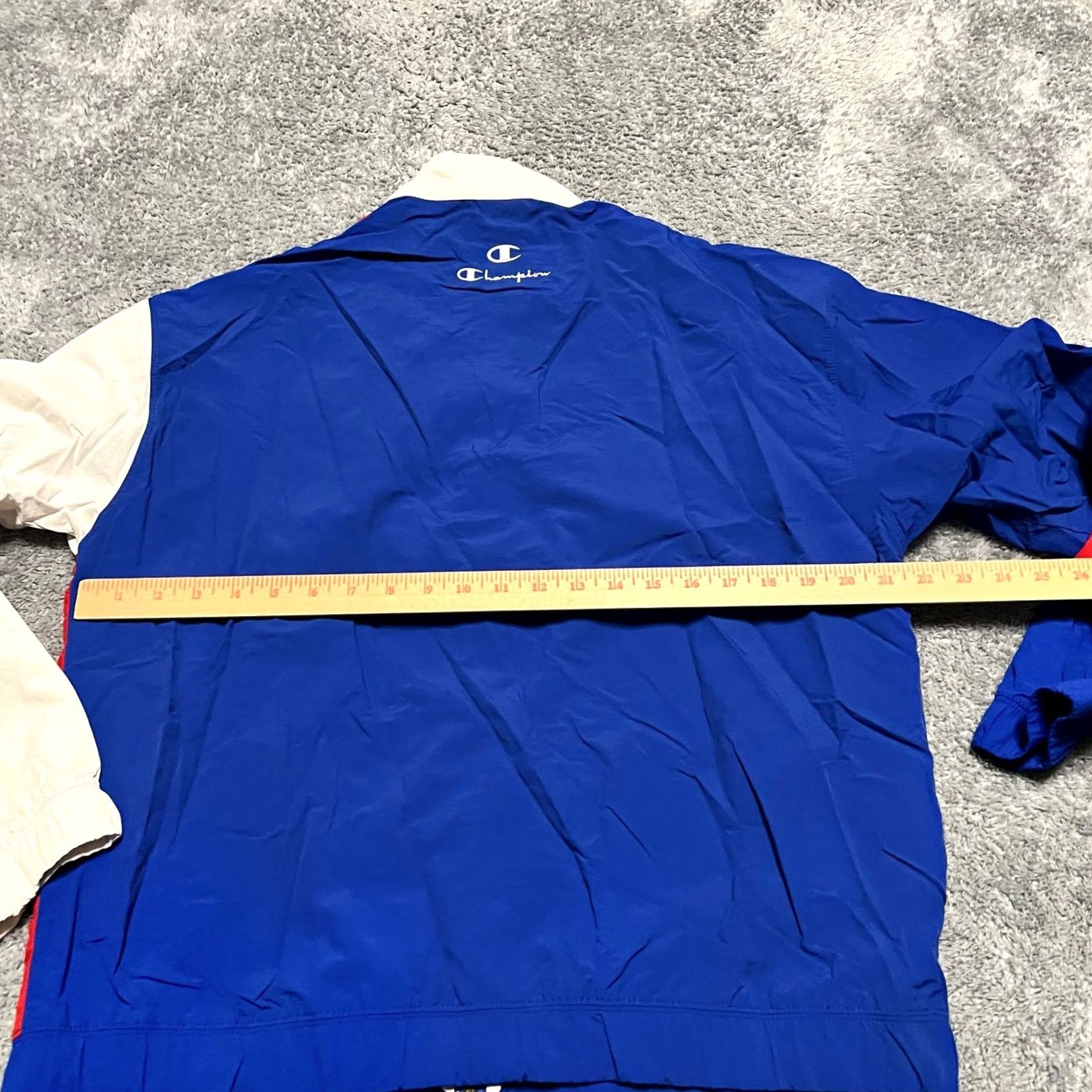 Champion VINTAGE Champion Jacket Mens Large Windbreaker 3 Panel Red White Blue Blue L Mens Jacket Size US L / EU 52-54 / 3 - 4 Thumbnail