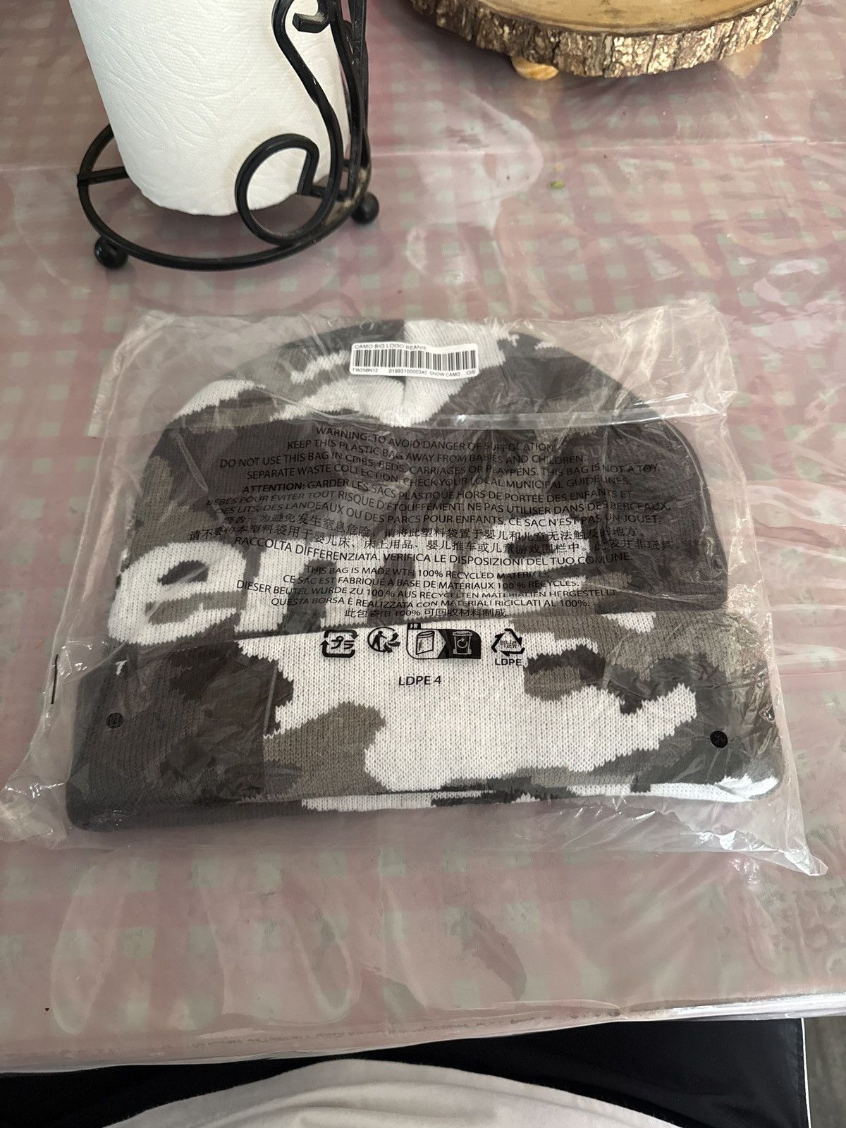 Supreme Supreme Camo Beanie Size ONE SIZE - 2 Thumbnail
