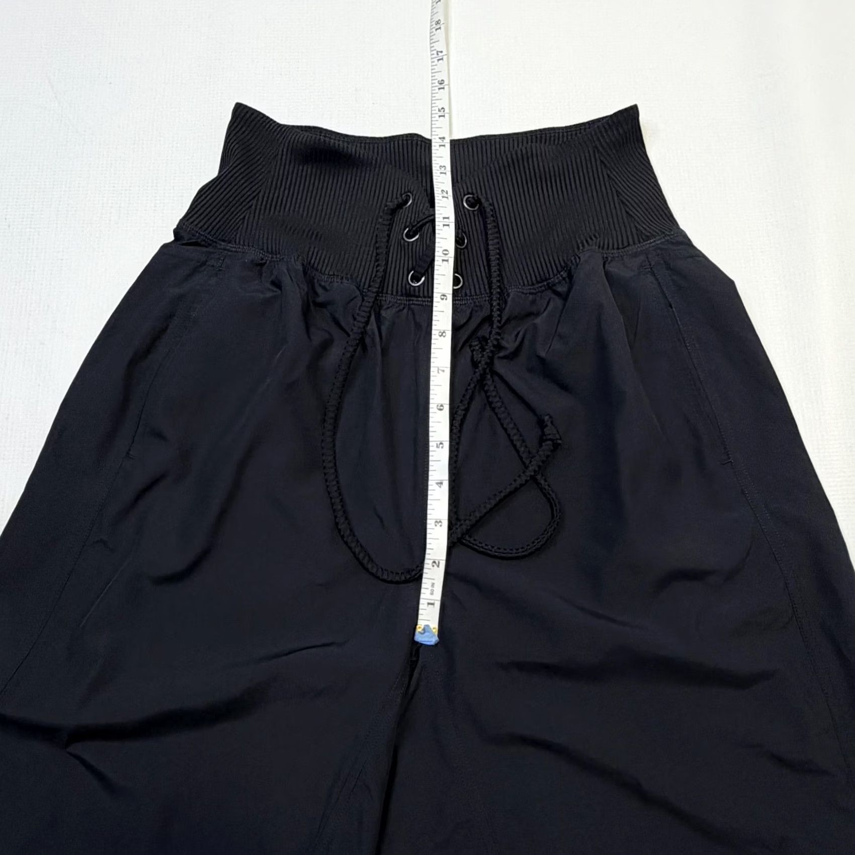 Vintage Free People Pants Womens Small Black High Waist Wide Leg Windbreaker Drawstring Size 28" / US 6 / IT 42 - 5 Thumbnail