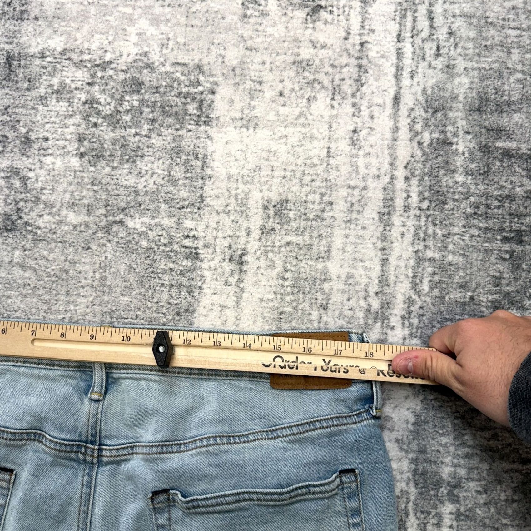 American Eagle Outfitters VINTAGE American Eagle Jeans Mens 36x30 Light Wash Blue Relaxed Straight Summer Preppy Men Jeans 5-Pocket Denim Stretch Regular Size US 36 / EU 52 - 7 Thumbnail