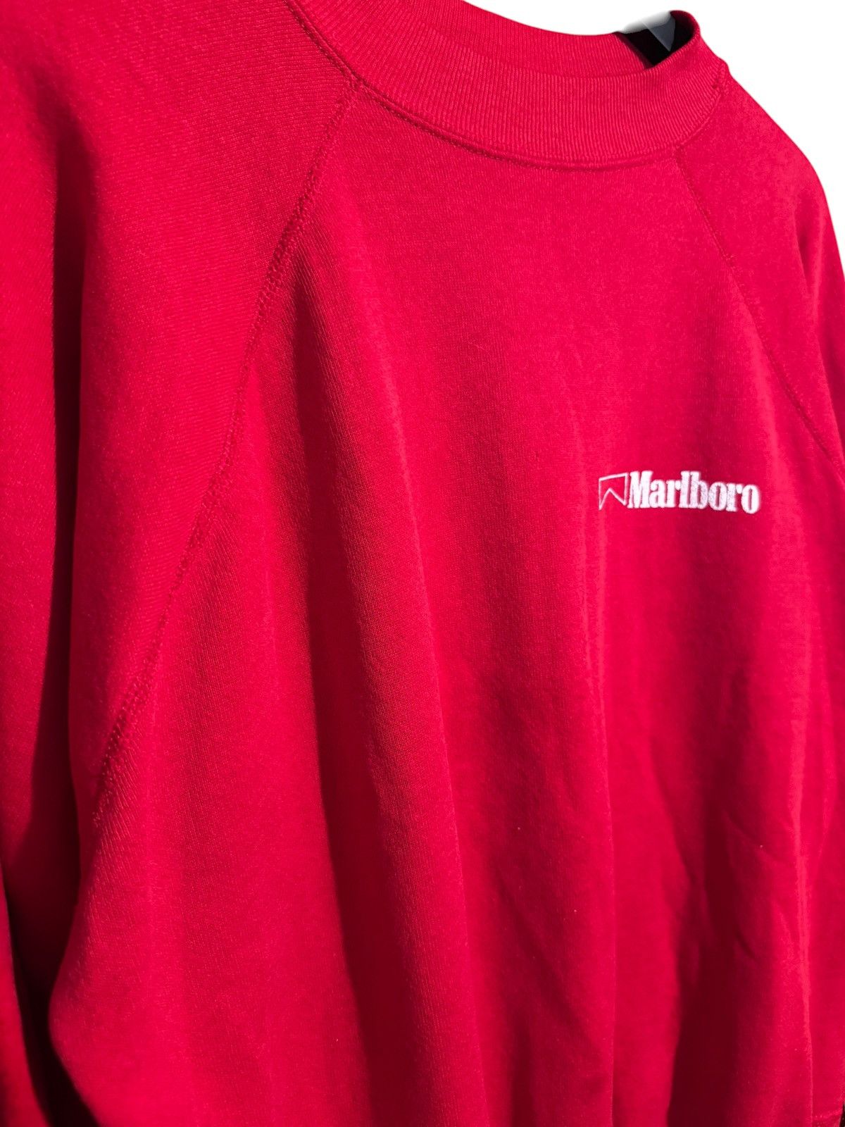 Marlboro Marlboro crewneck classic logo hit Size US XL / EU 56 / 4 - 2 Thumbnail