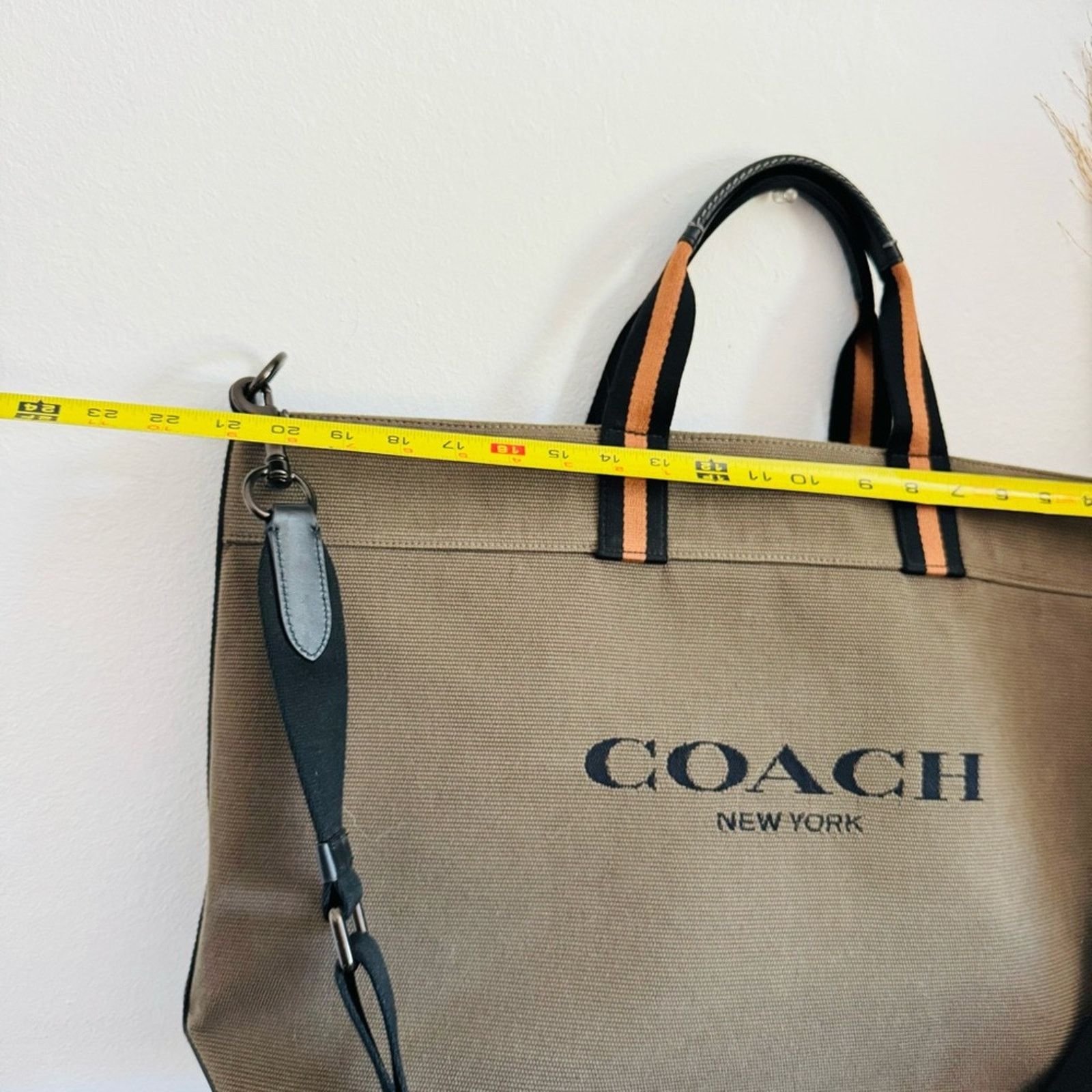 Coach COACH Olive Green Black Canvas Leather Zip Travel Tote Bag Size ONE SIZE - 15 Thumbnail