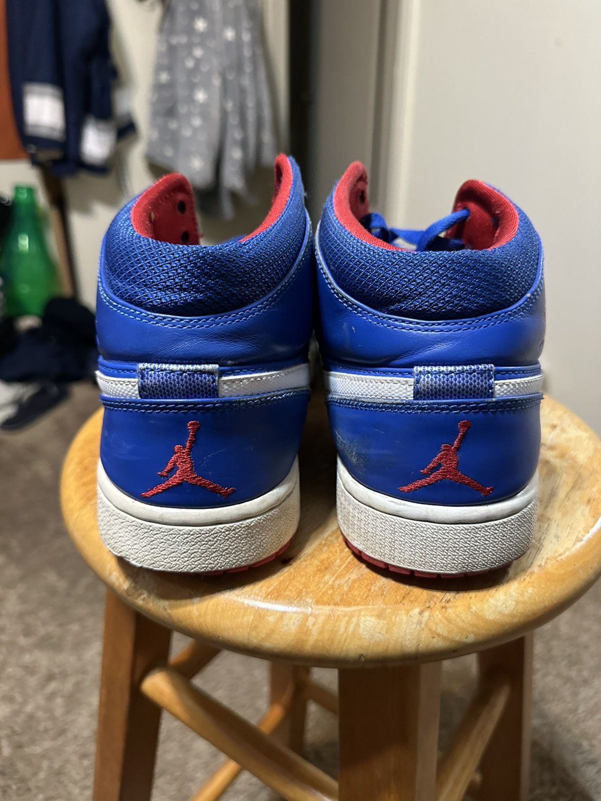 Nike Vintage Nike Air Jordan 1 “Detroit Pistons” 2012 size 9.5 Size US 9.5 / EU 42-43 - 5 Thumbnail