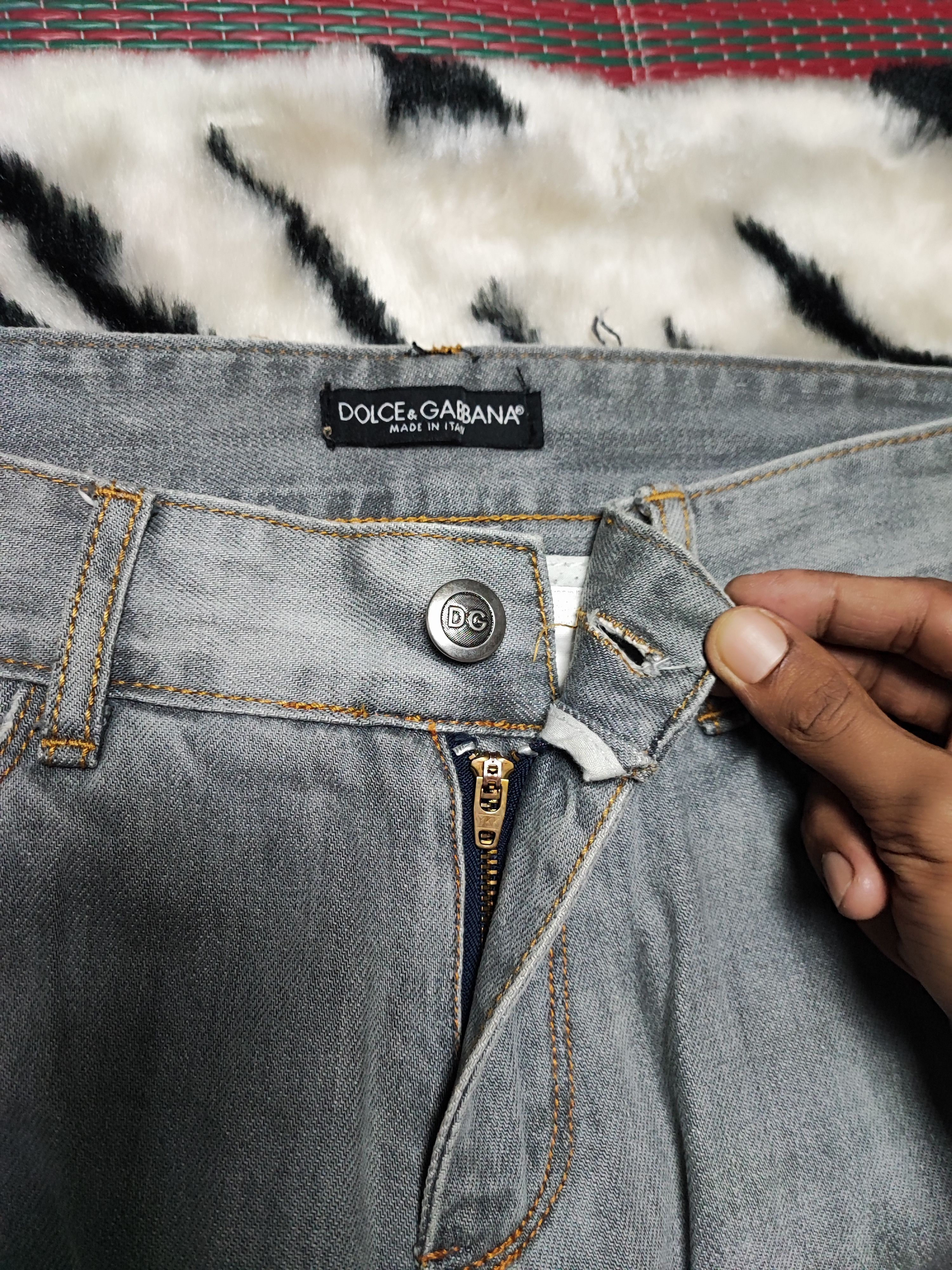 Dolce & Gabbana Vintage 2000s Dolce Gabbana Jeans Baggy Faded Japanese Size US 32 / EU 48 - 11 Thumbnail